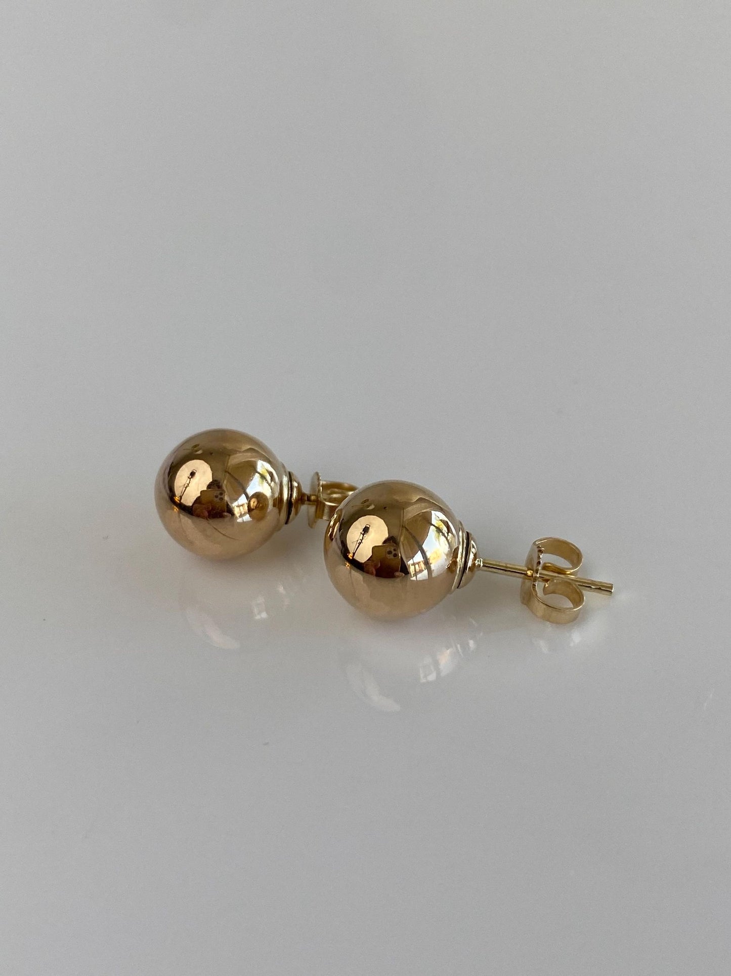 Vintage 14k Yellow Gold Ball Stud Earrings