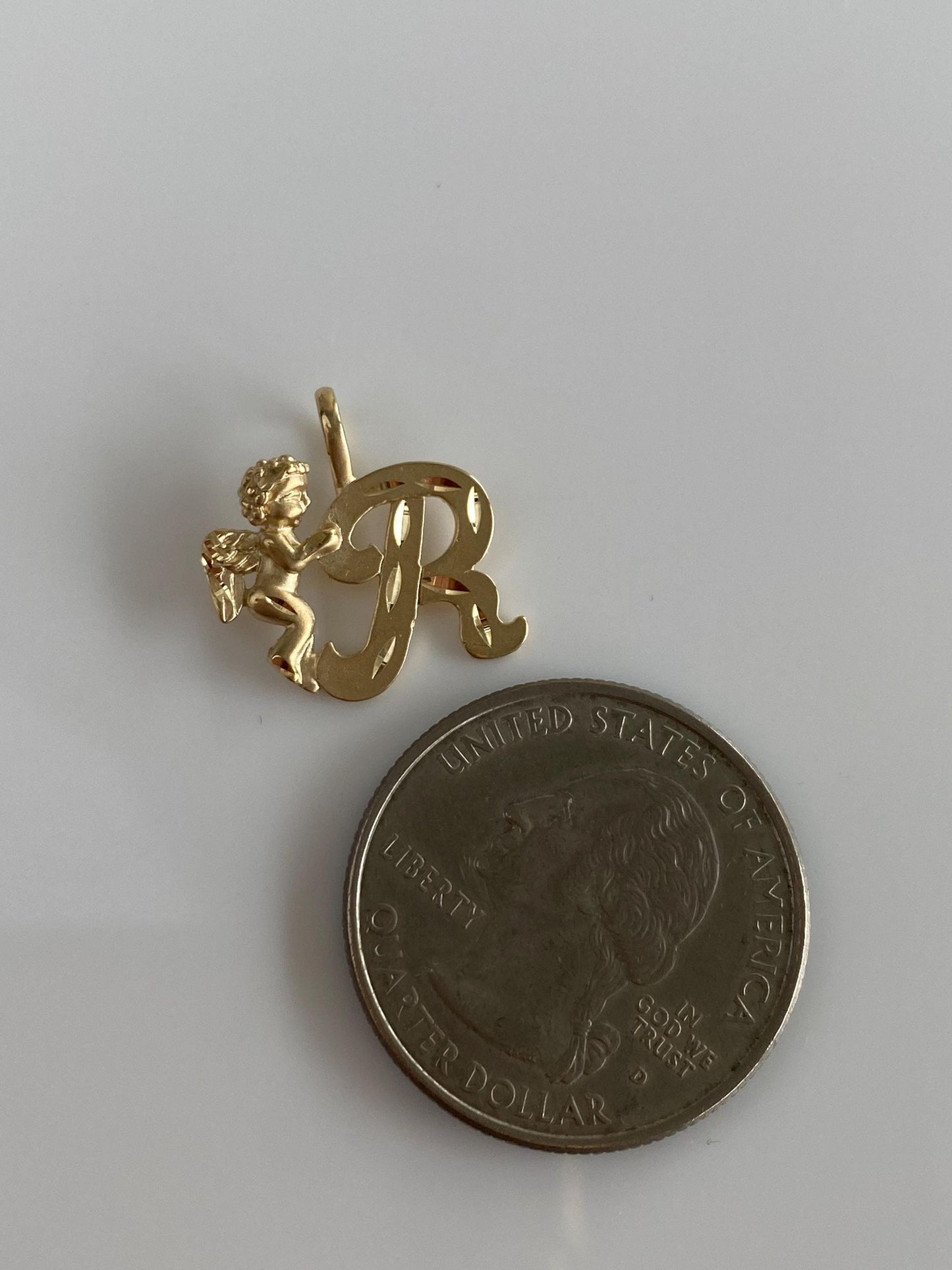 Vintage Solid 10k Yellow Gold Diamond Cut Angel Initial 'R' Charm