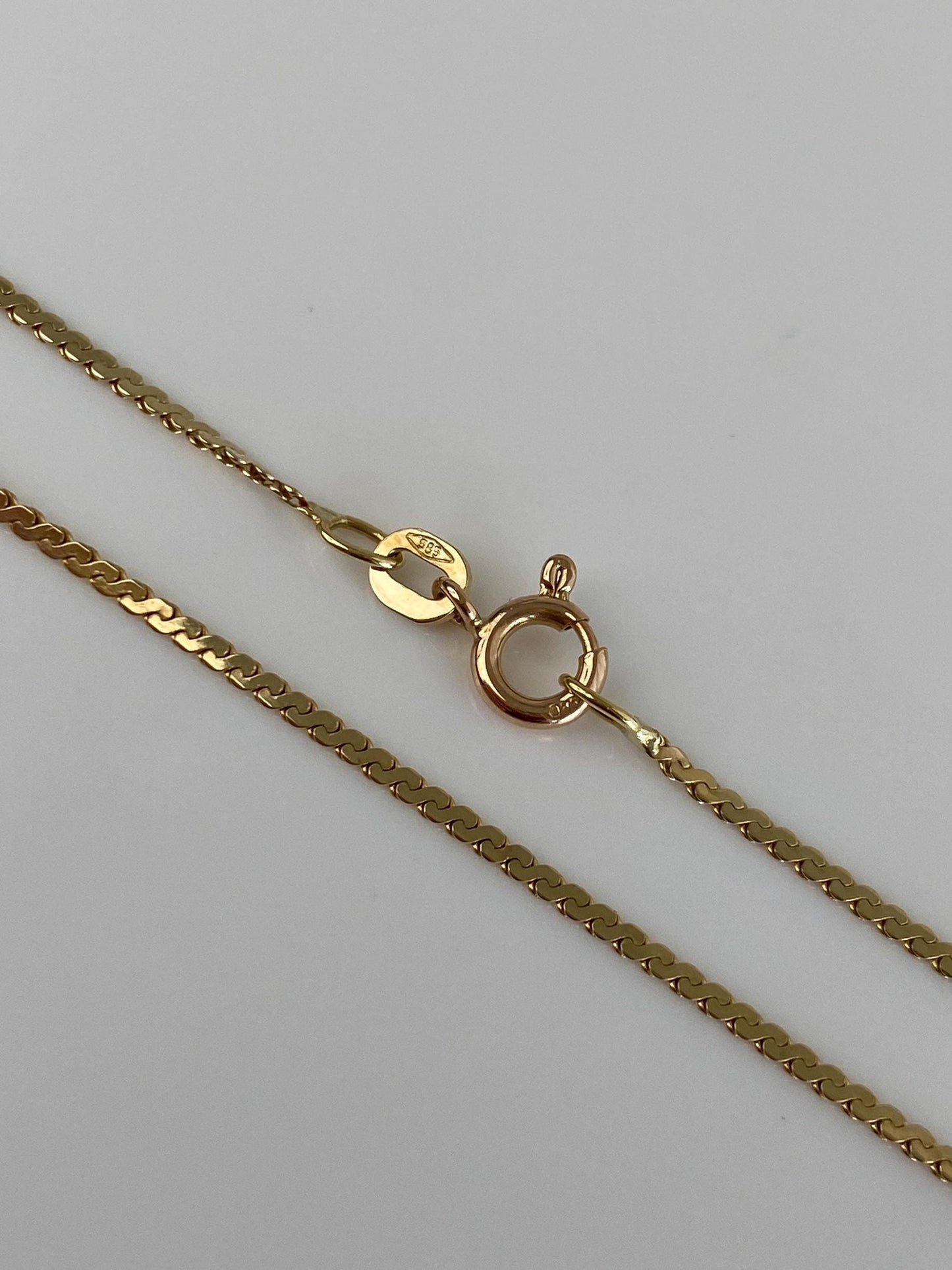 Vintage Solid 14k Yellow Gold Long Serpentine Chain Necklace - 28.5 inches