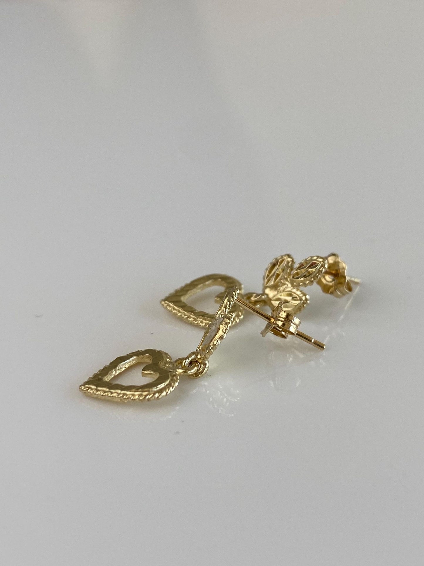 Vintage Solid 14k Yellow Gold Diamond Cut Heart Leaves Dangle Stud Earrings