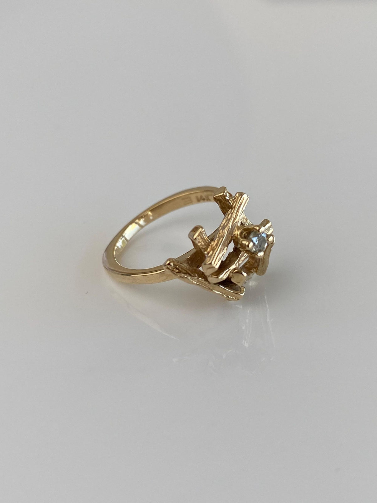 Vintage Solid 14k Yellow Gold Diamond Abstract Ring - Size 4.25