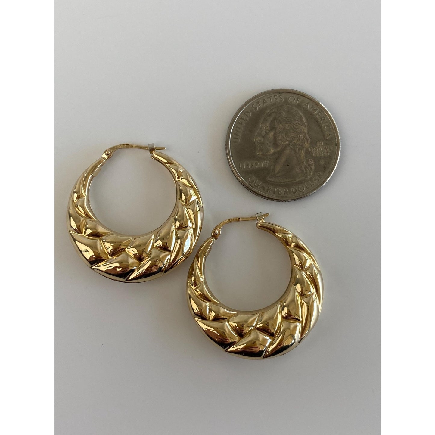 Vintage 9k Yellow Gold Puffy Quilted Braid Texture Hoop Earrings