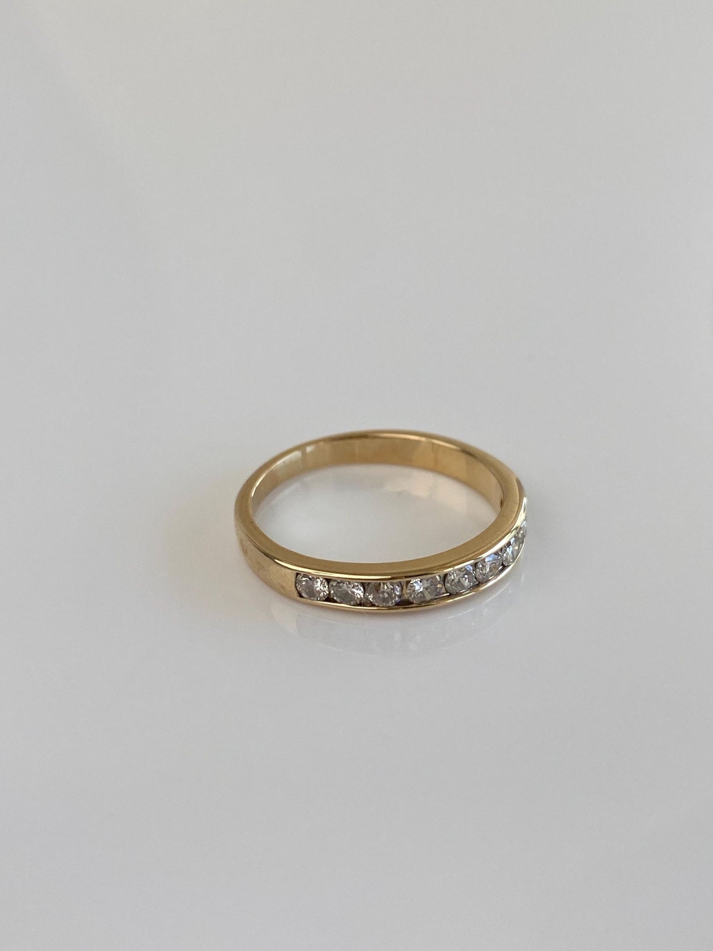 Vintage Solid 14k Yellow Gold Diamond Ring Band - Size 6.25