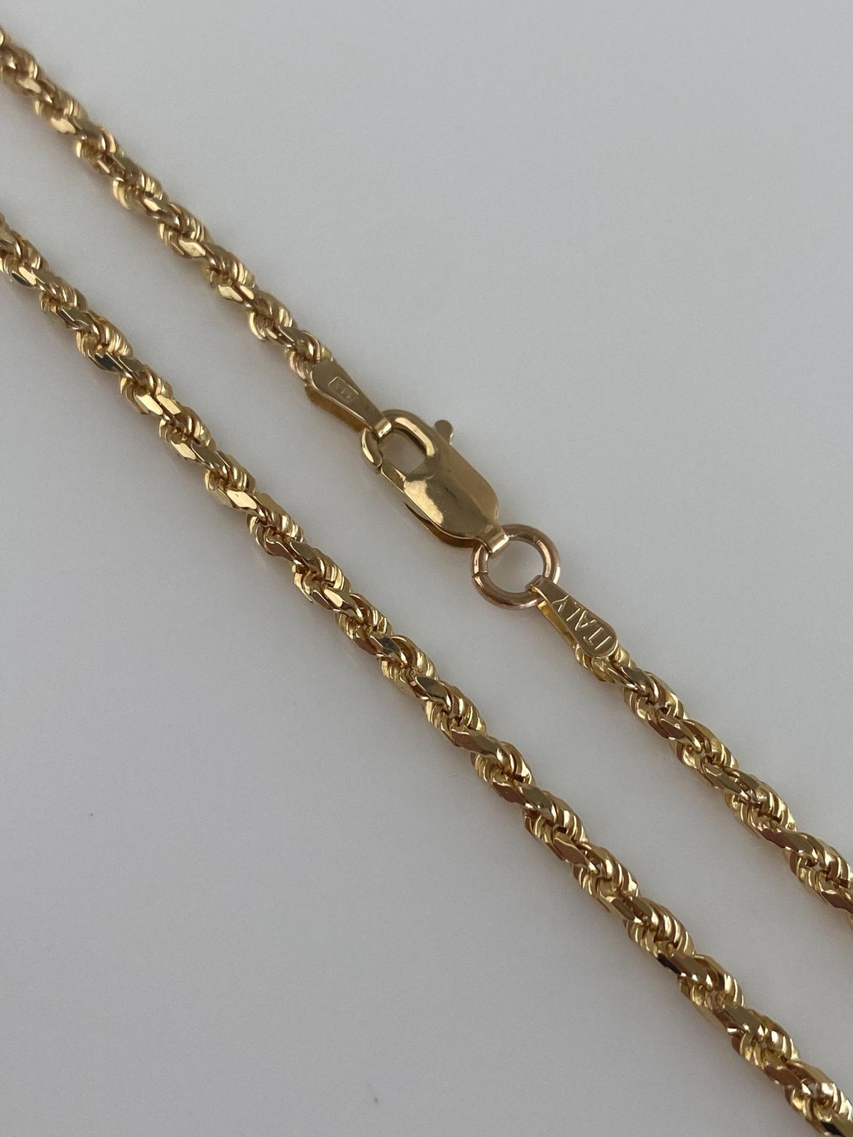 Vintage Solid 14k Yellow Gold Diamond Cut Rope Chain Necklace - 16.25 inches