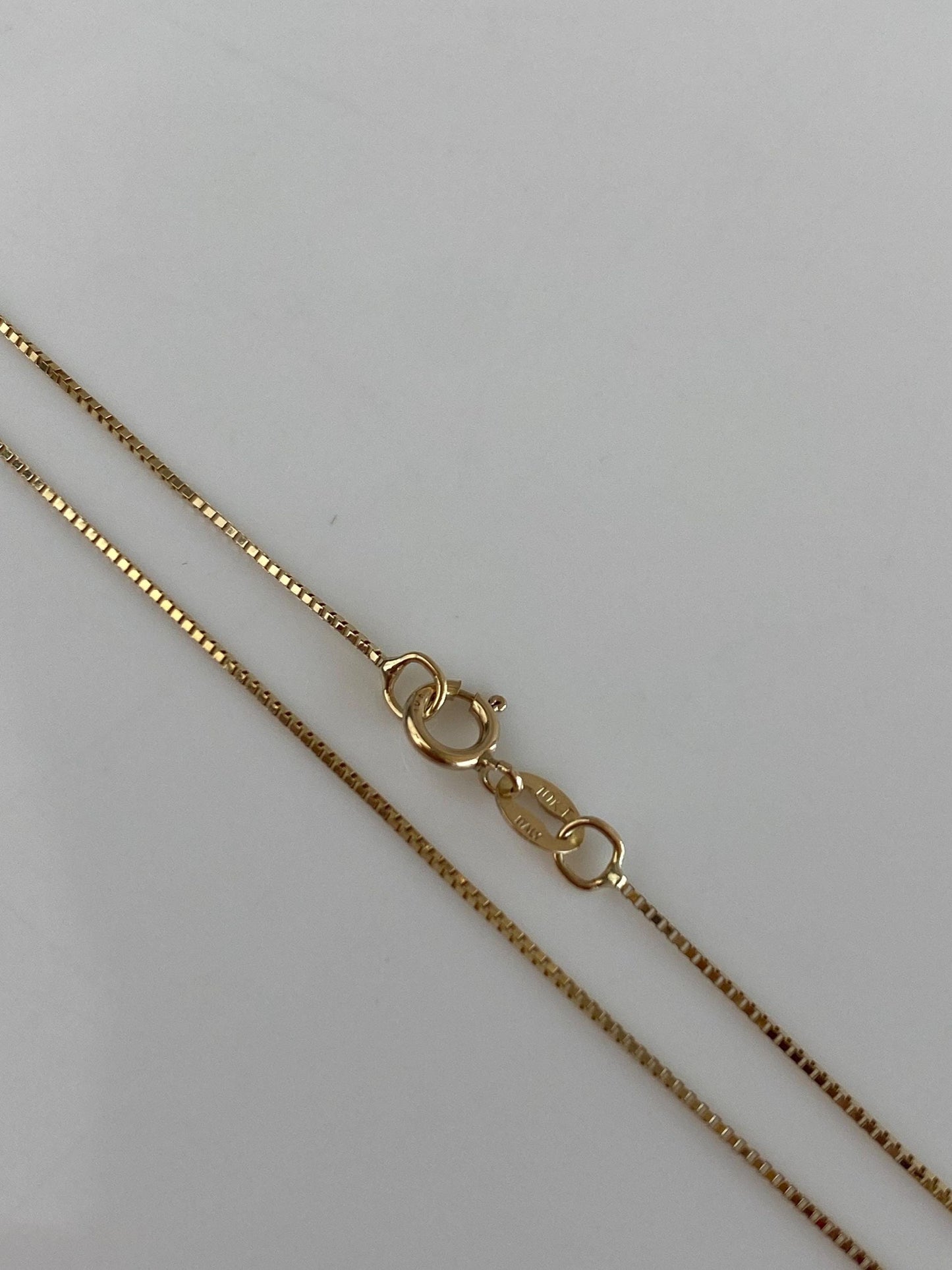 Vintage Solid 10k Yellow Gold Dainty Box Chain Necklace - 18.25 inches
