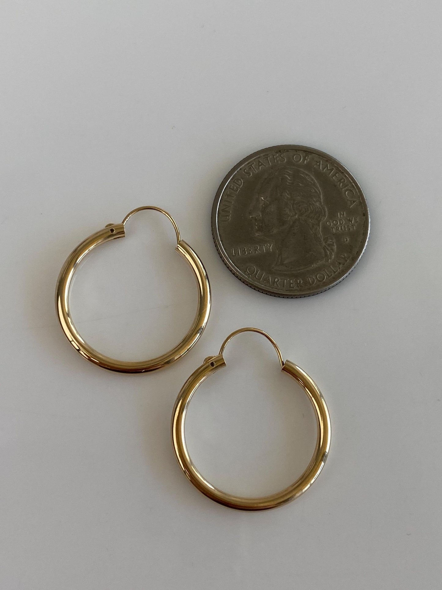 Vintage 14k Yellow Gold Hoop Earrings