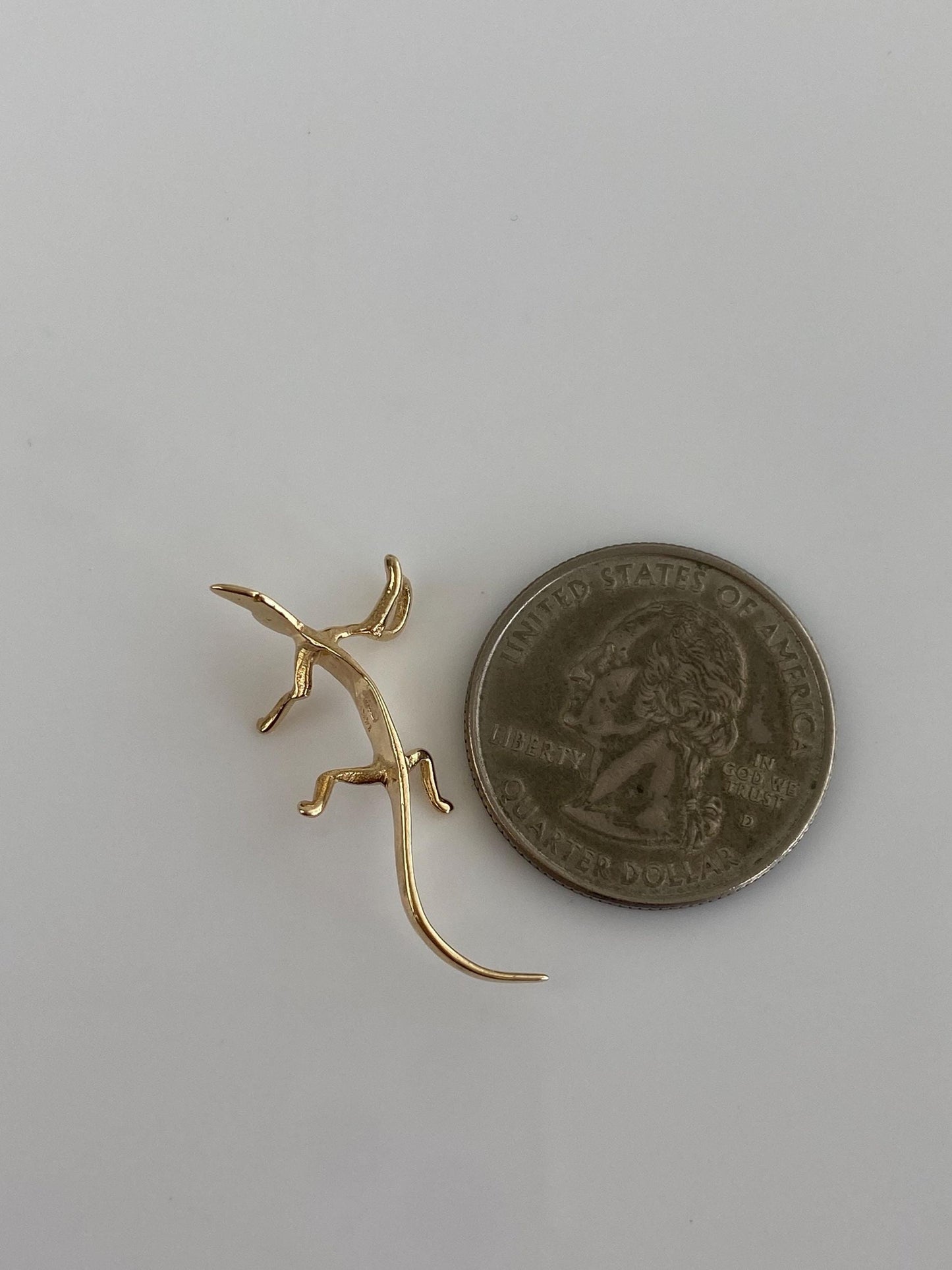 Vintage Solid 14k Yellow Gold Gecko Lizard Charm