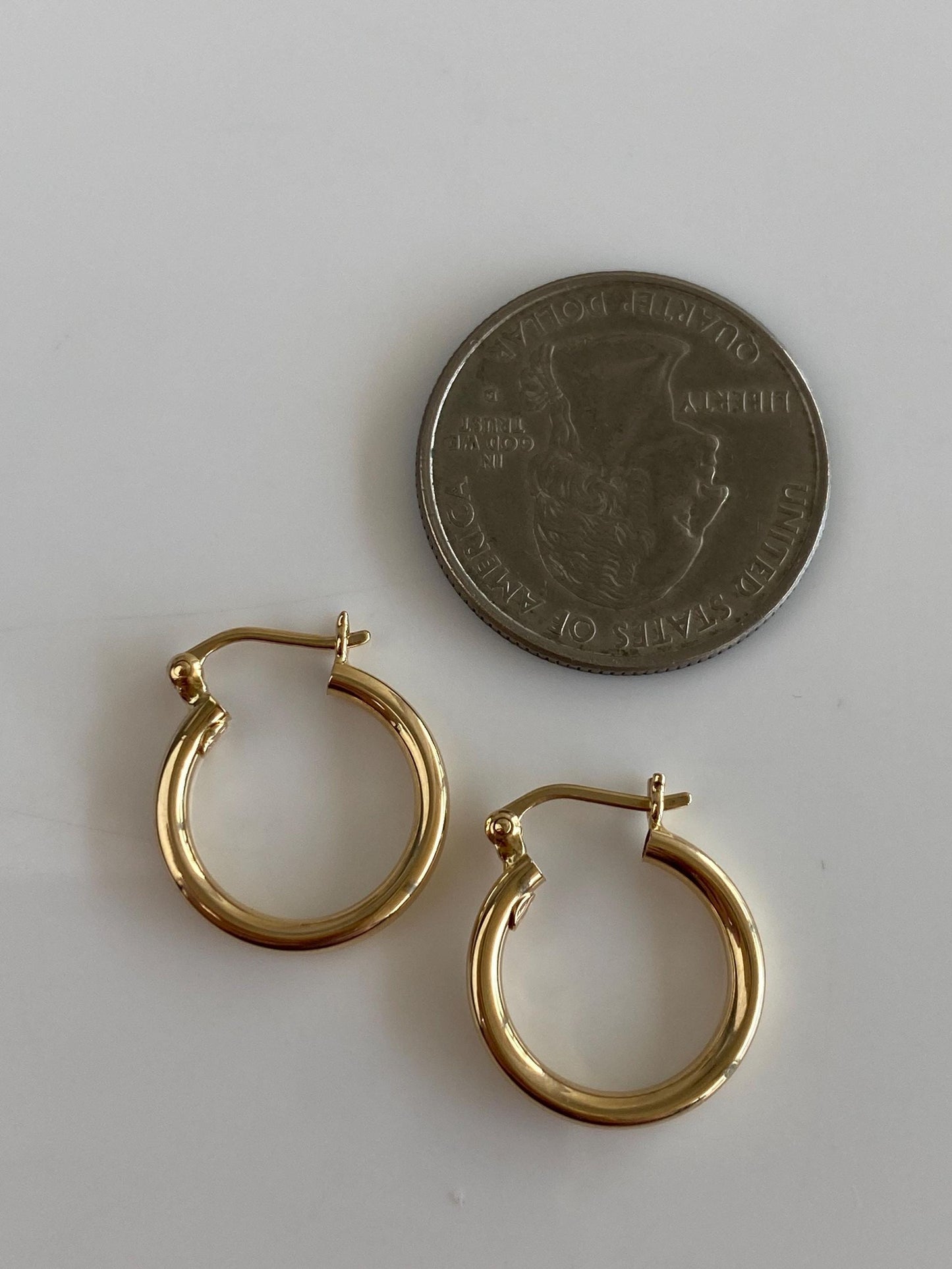 Vintage 14k Yellow Gold Hoop Earrings
