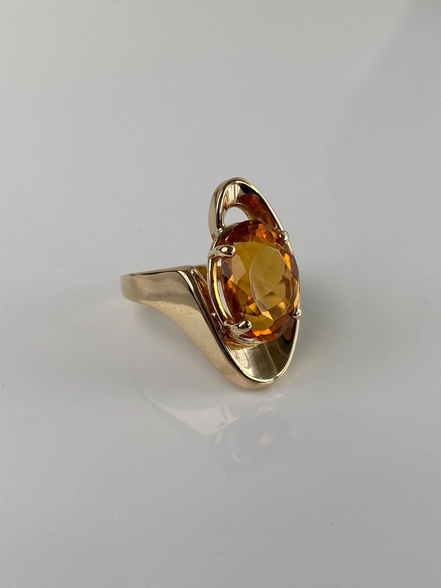 Vintage Solid 14k Yellow Gold Citrine Ring - Size 8