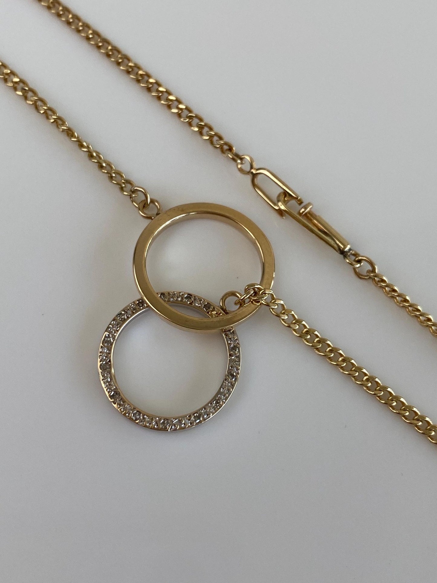 Vintage Solid 14k Yellow Gold Diamond Circles Curb Chain Necklace - 15 inches