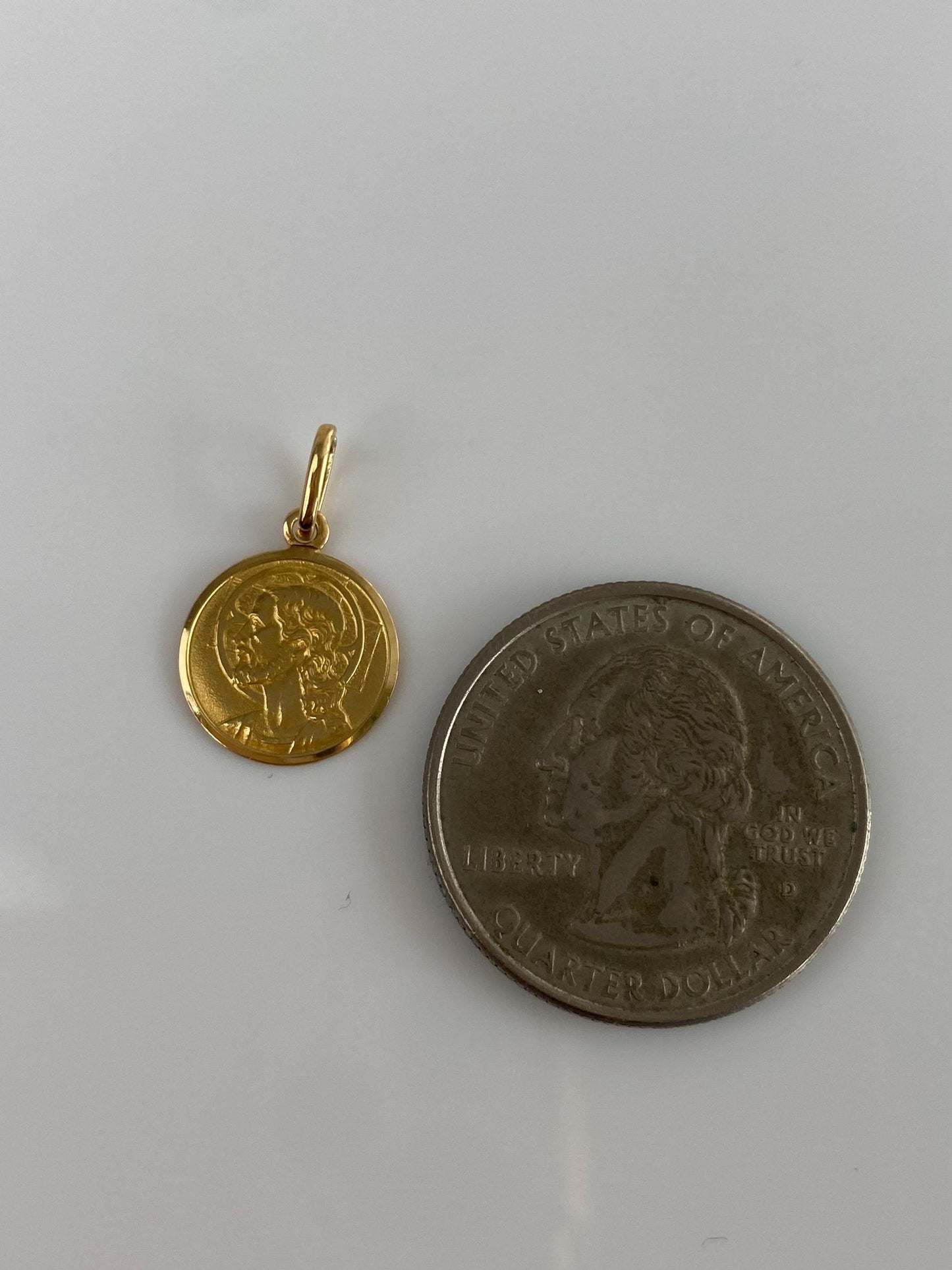 Vintage Solid 18k Yellow Gold Religious Jesus Charm