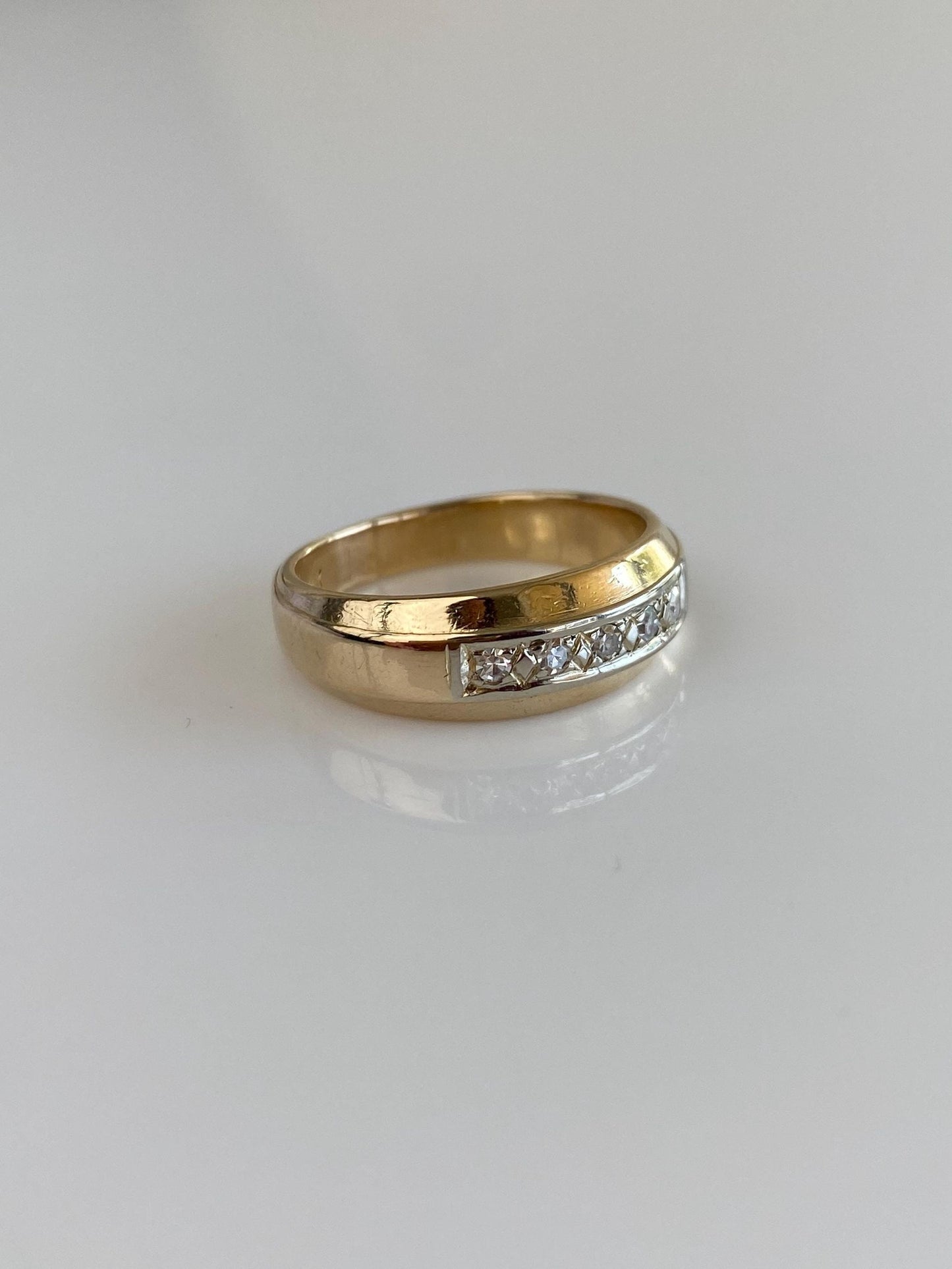Vintage Solid 14k White & Yellow Gold Diamond Ring Band - Size 6.25