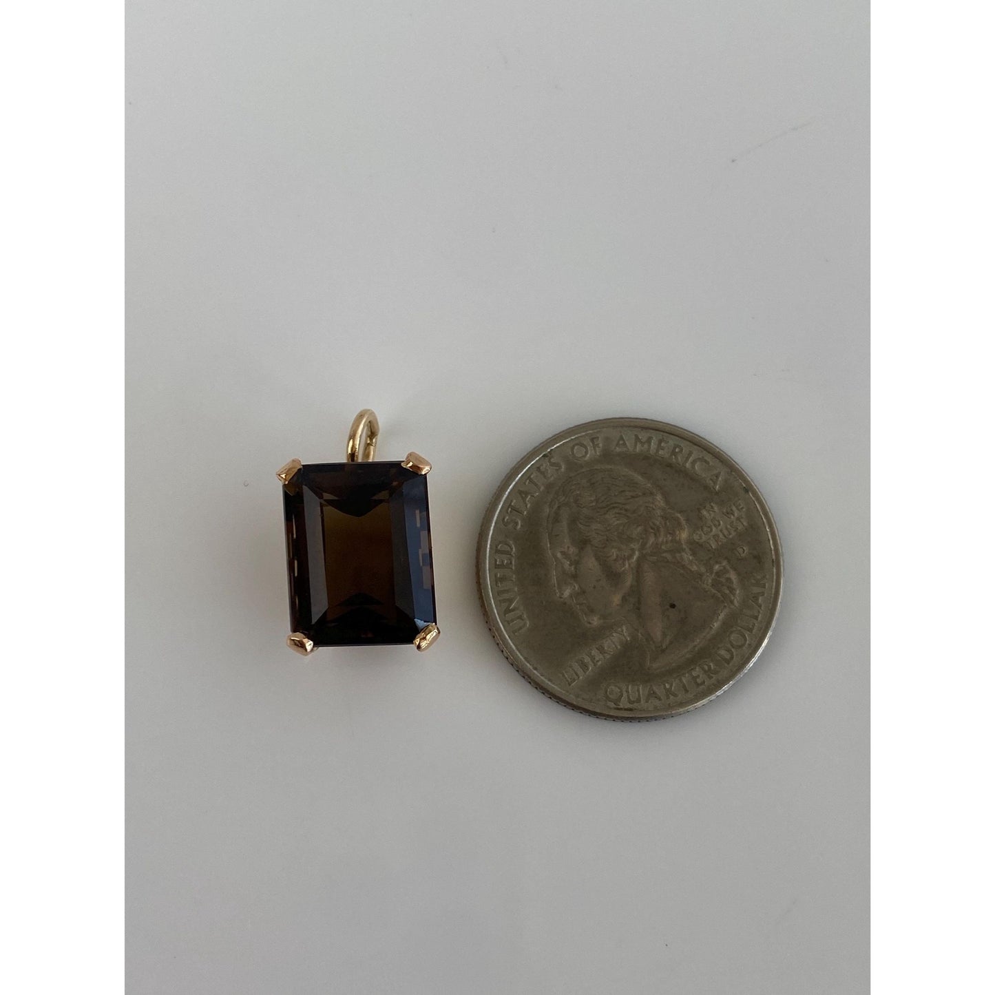 Vintage Solid 18k Yellow Gold Smokey Quartz Charm