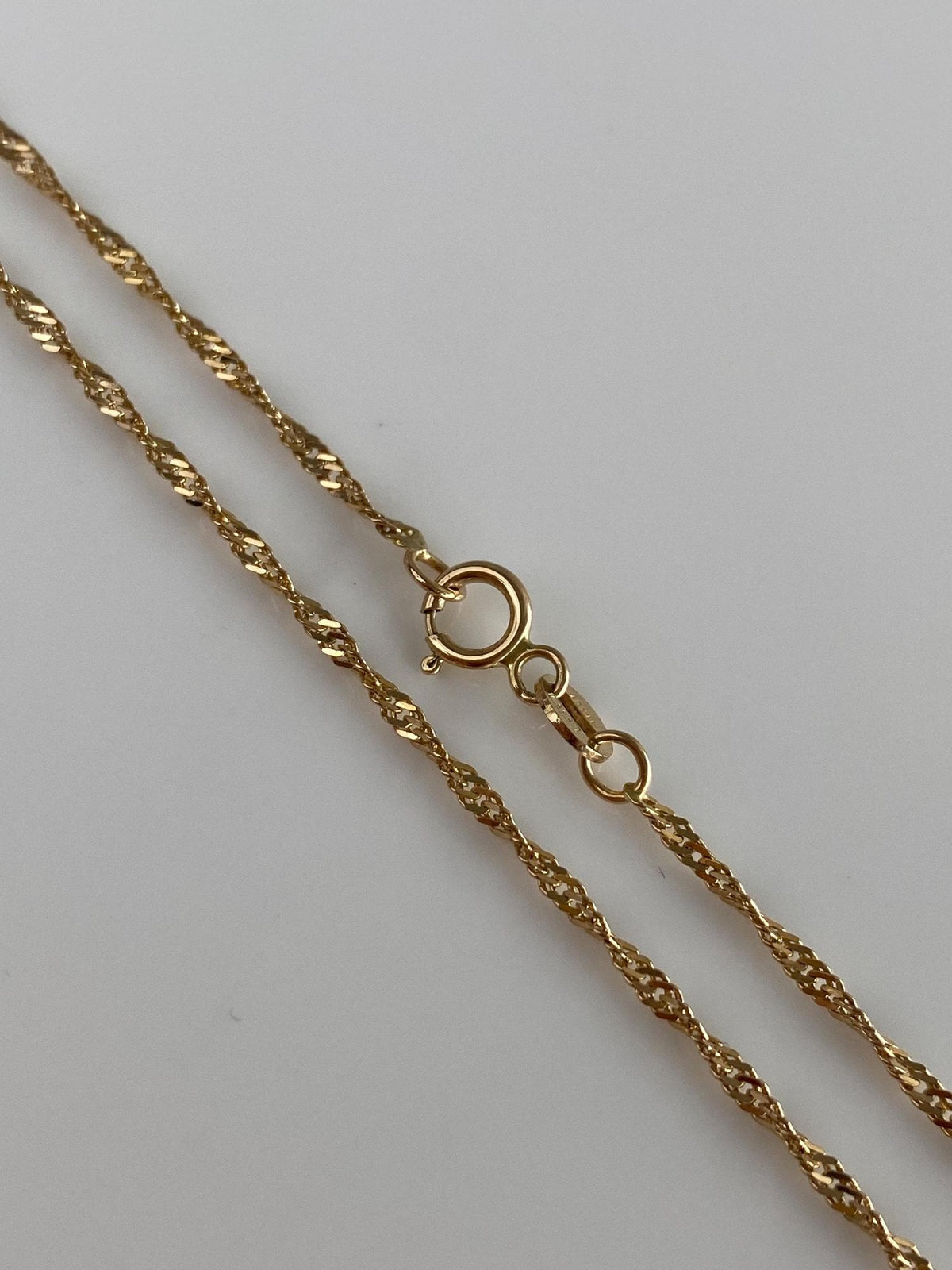 Vintage Solid 14k Yellow Gold Twist Chain Necklace - 17.75 inches