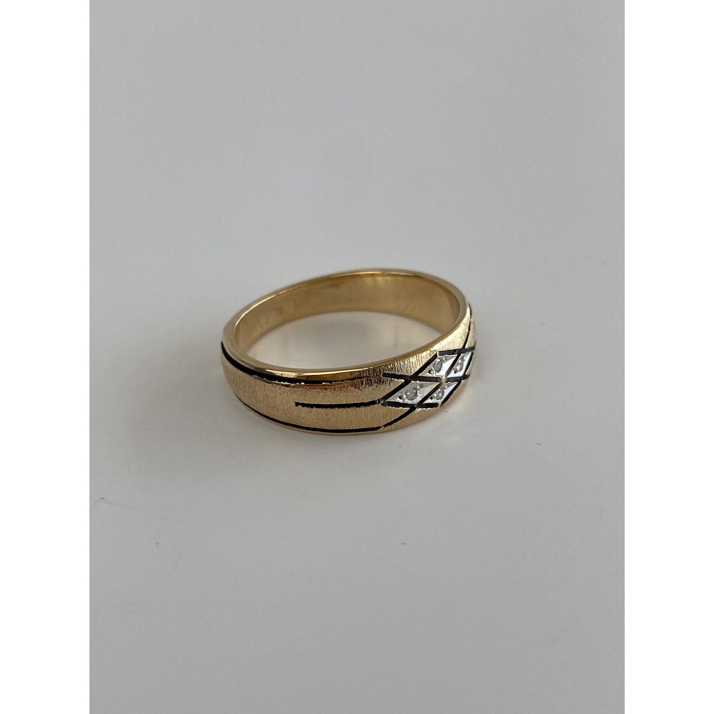 Vintage Solid 14k Yellow Gold Diamond Black Enamel Ring Band - Size 8