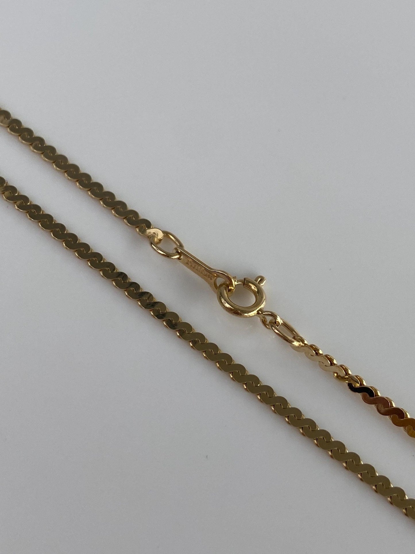Vintage Solid 14k Yellow Gold Serpentine Chain Necklace - 18 inches