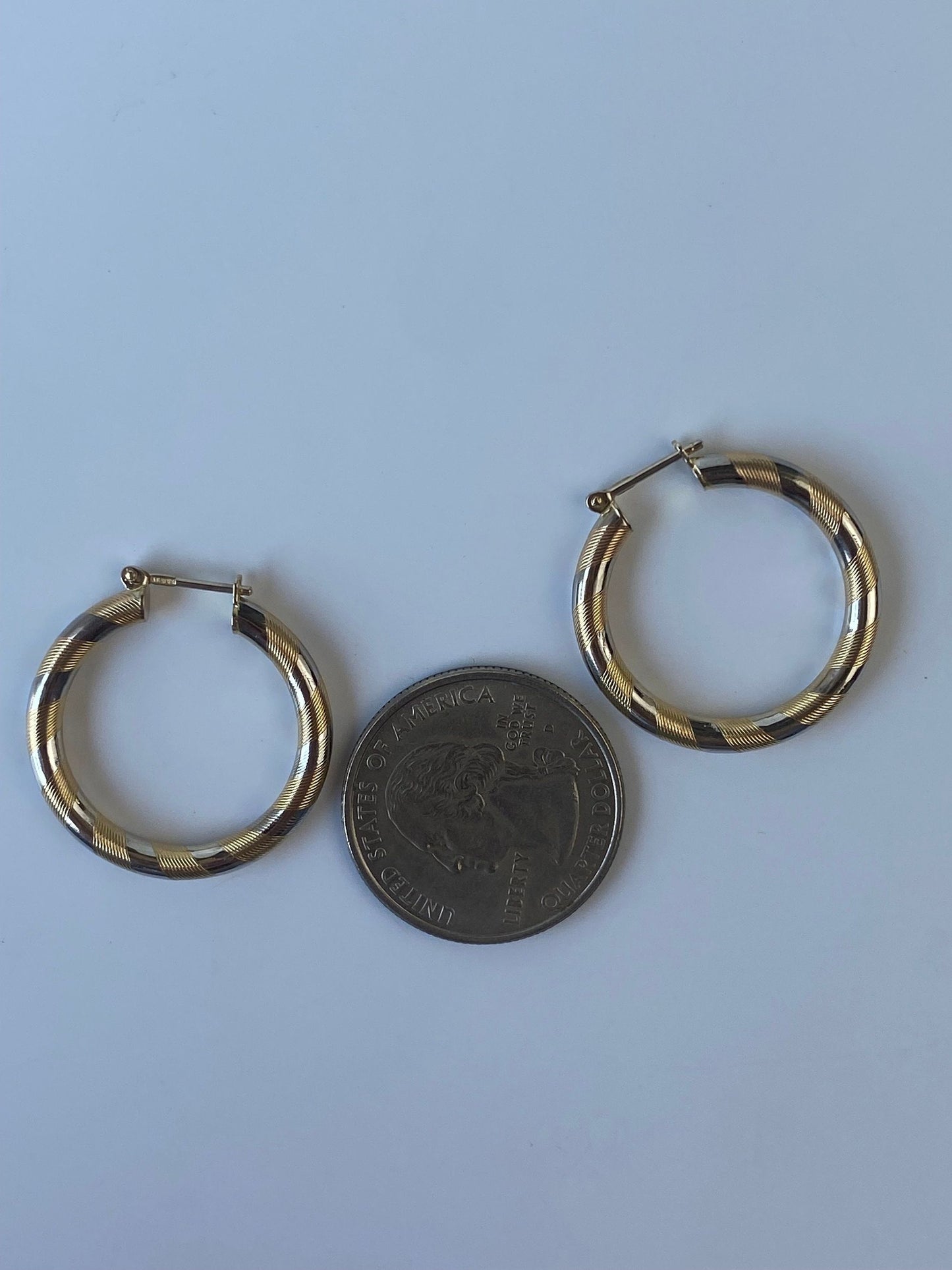 Vintage Solid 14k White & Yellow Gold Striped Hoop Earrings