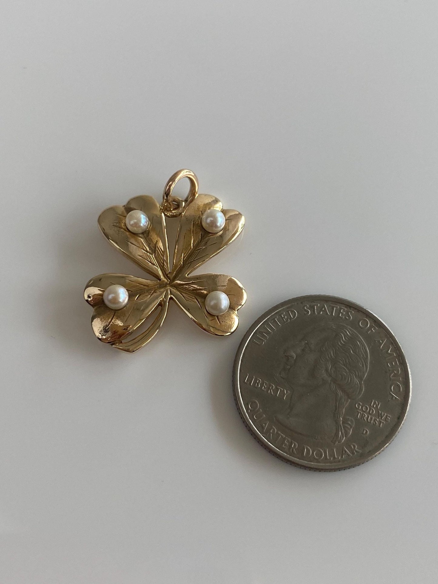 Vintage Solid 14k Yellow Gold Pearls 4 Leaf Clover Charm