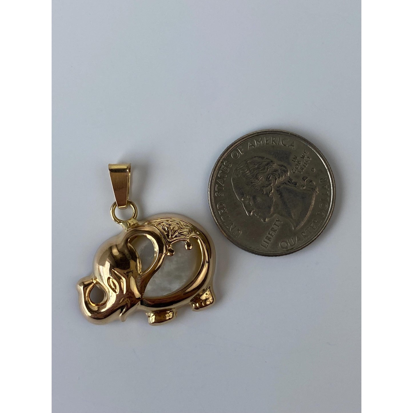 Vintage Solid 14k Yellow Gold Mother Of Pearl Elephant Charm