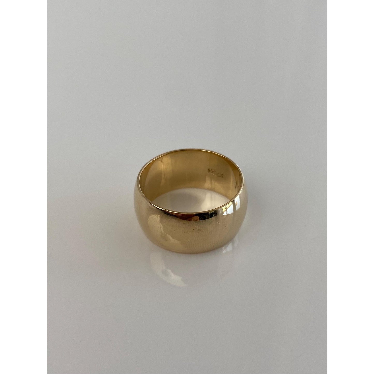 Vintage Solid 14k Yellow Gold Wide Ring Band - Size 8.25