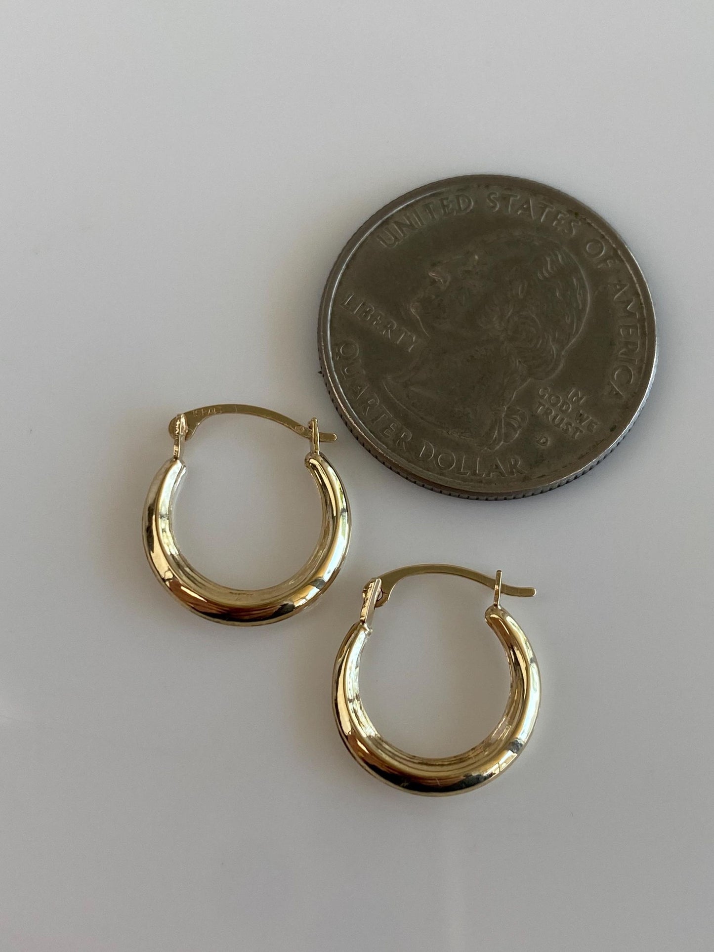 Vintage 10k Yellow Gold Small Hoop Earrings