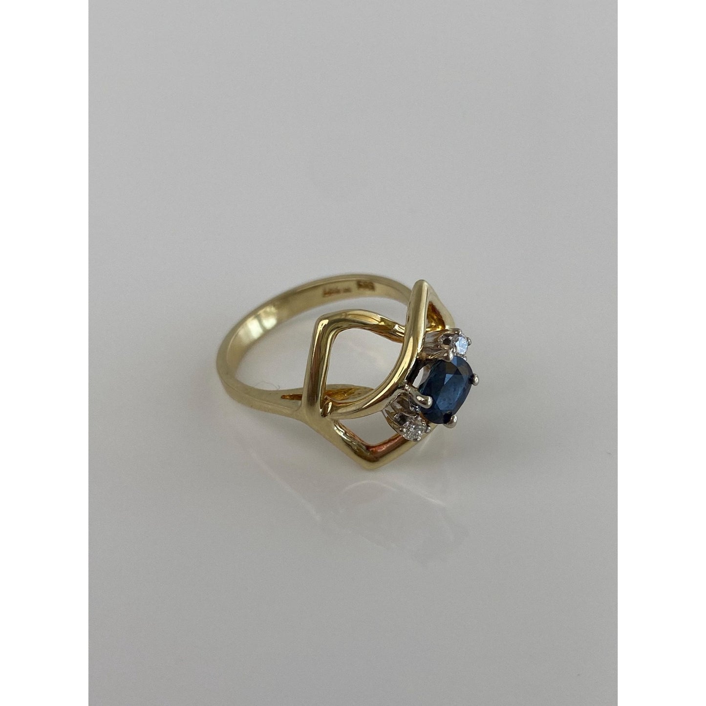 Solid 14k Yellow Gold Clear & Blue Sapphire Ring - Size 7.5
