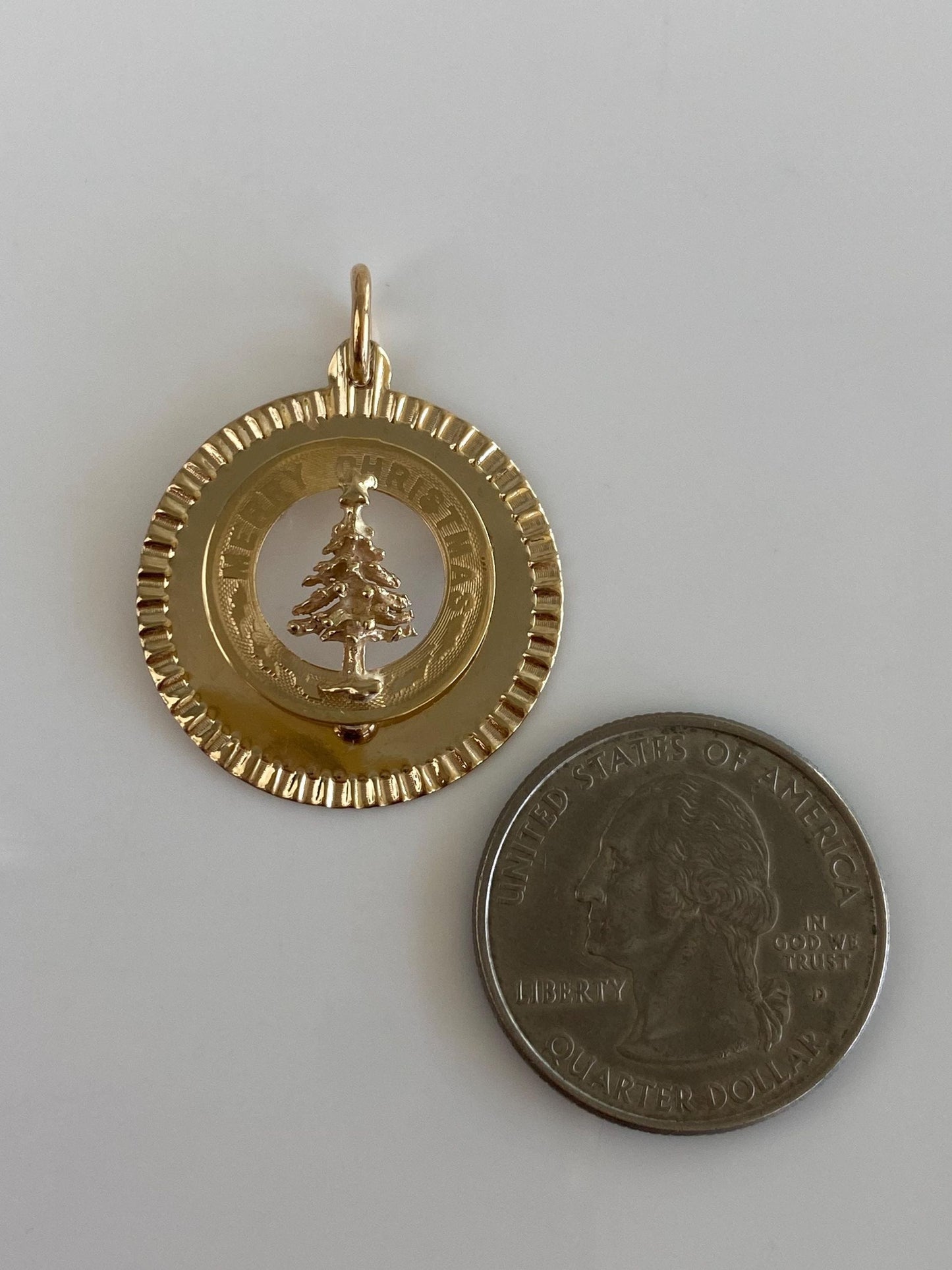 Vintage Solid 14k Yellow Gold Merry Christmas Charm