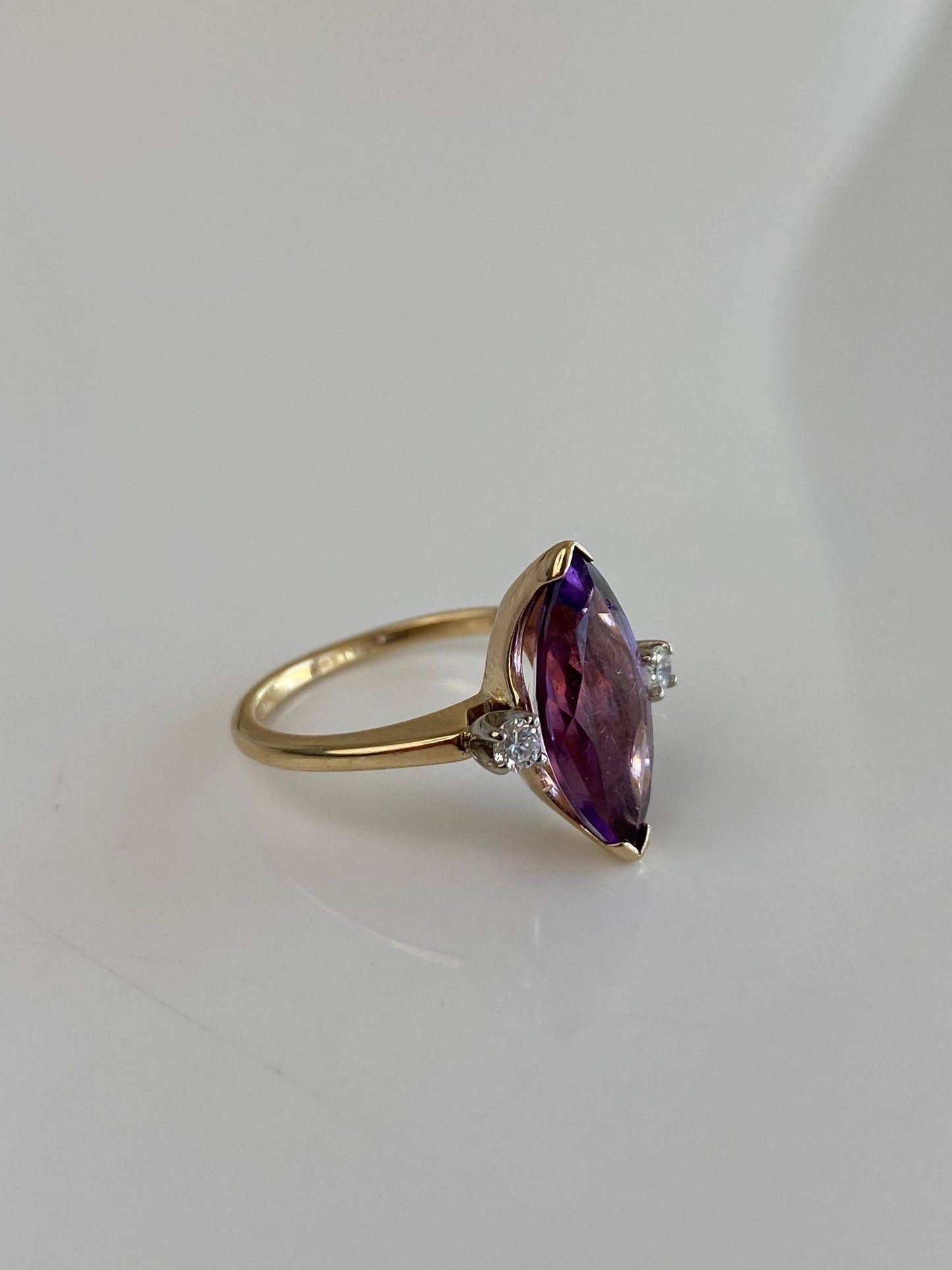 Vintage Solid 14k Yellow Gold Diamonds Marquis Amethyst Ring - Size 5.75