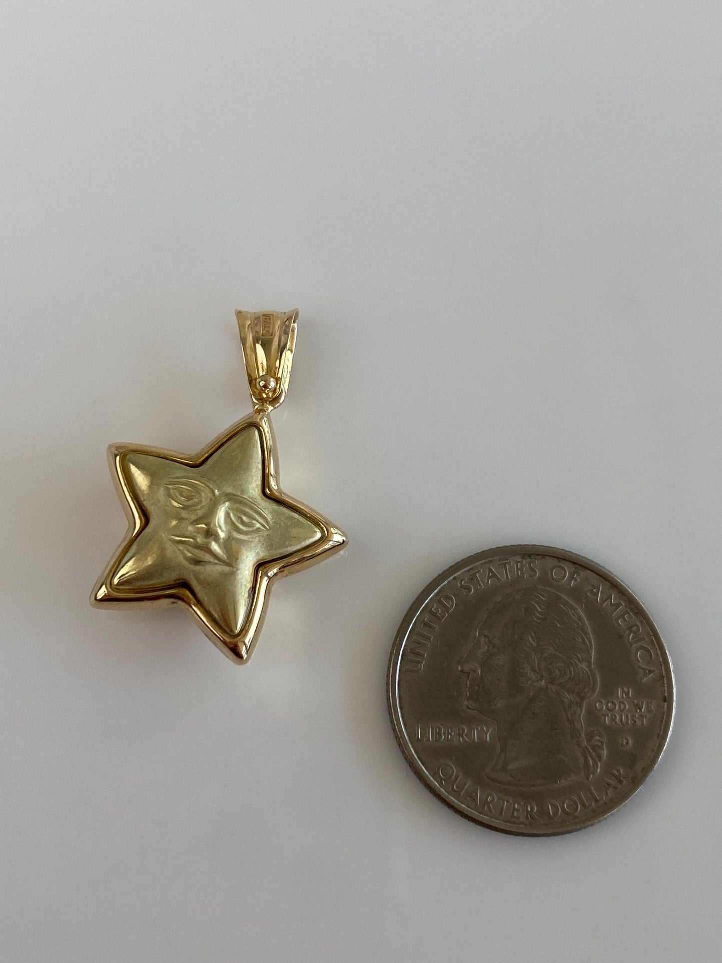 Vintage 14k Yellow Gold Star Face Charm