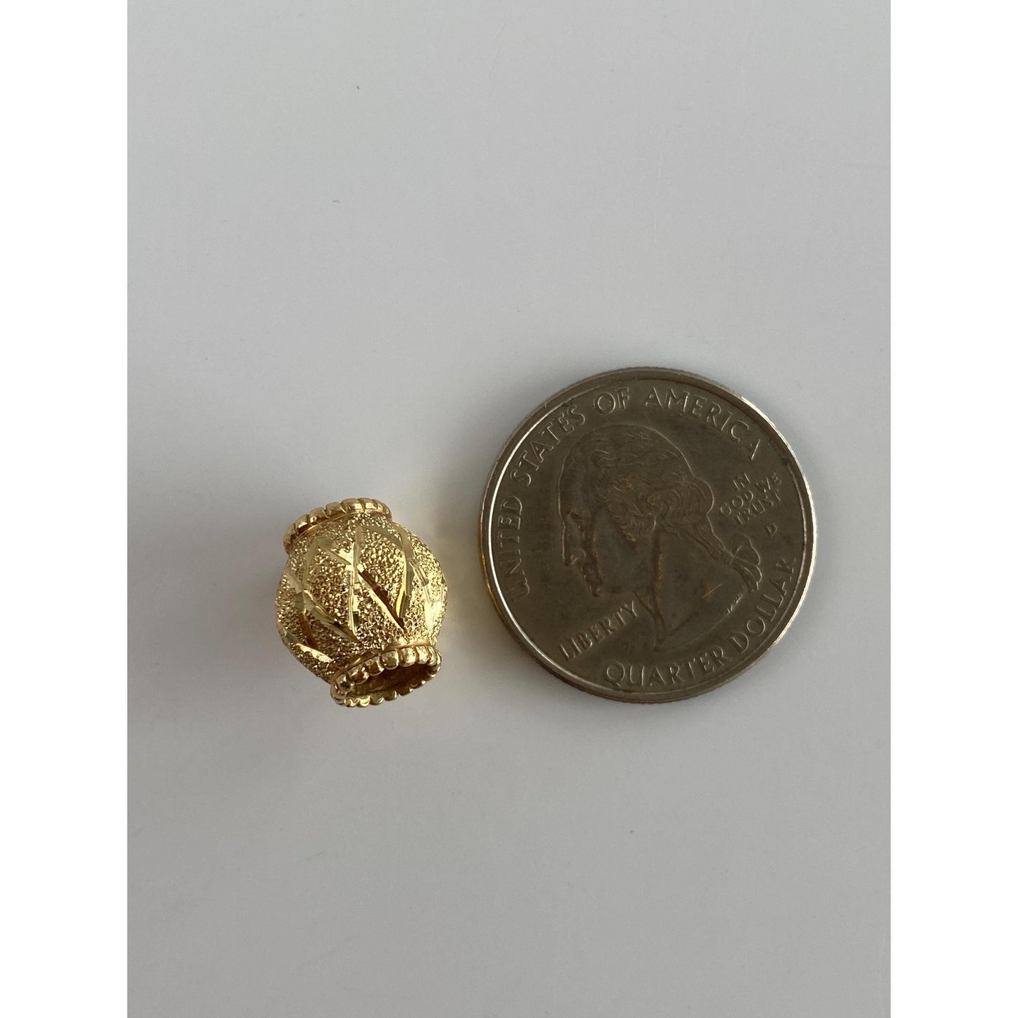 Vintage Solid 14k Yellow Gold Diamond Cut Bead