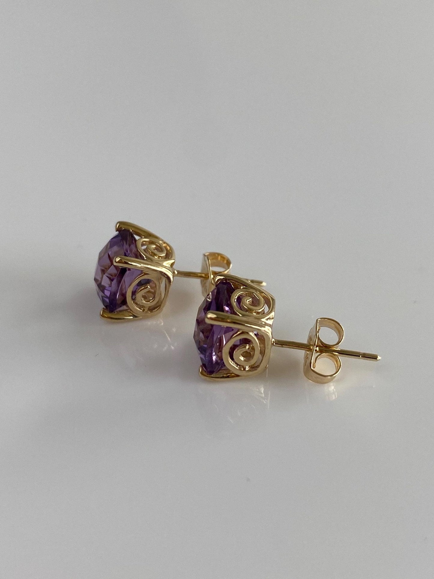 Vintage Solid 10k Yellow Gold Fancy Cut Amethyst Stud Earrings