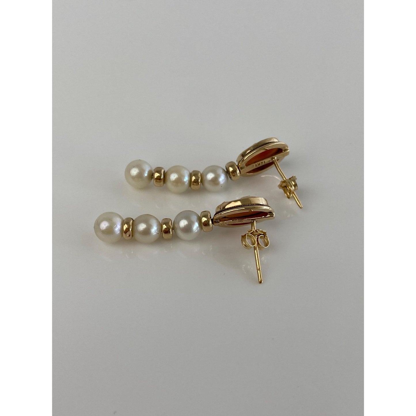 Vintage Solid 14k Yellow Gold Cameo Pearl Drop Stud Earrings