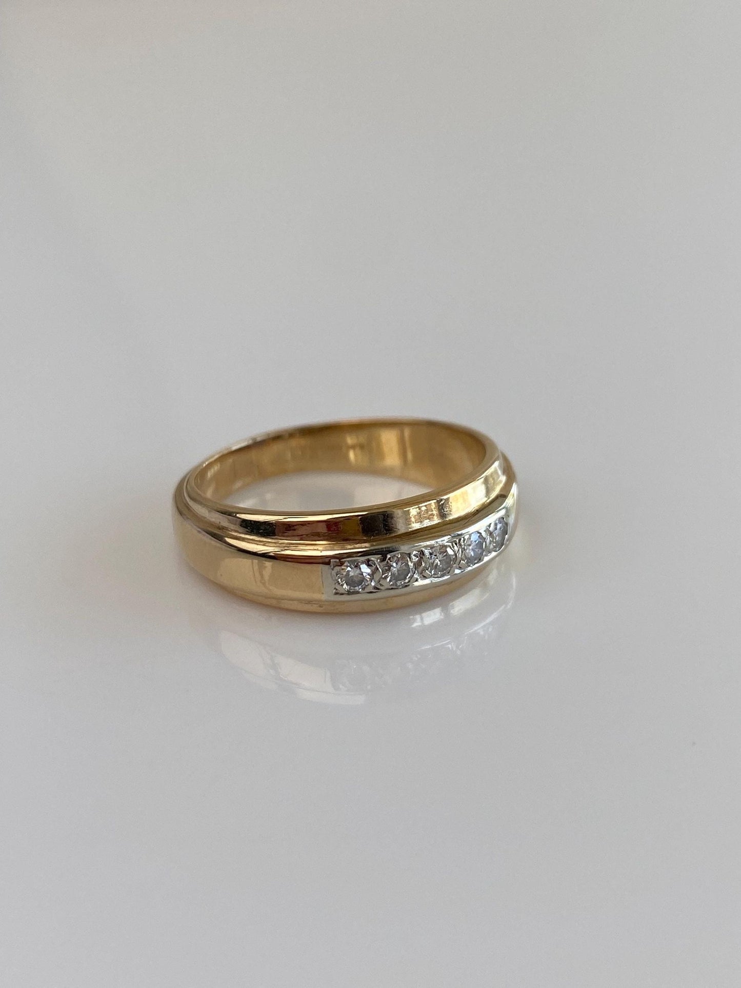Vintage Solid 14k White & Yellow Gold Diamond Ring Band - Size 7.75
