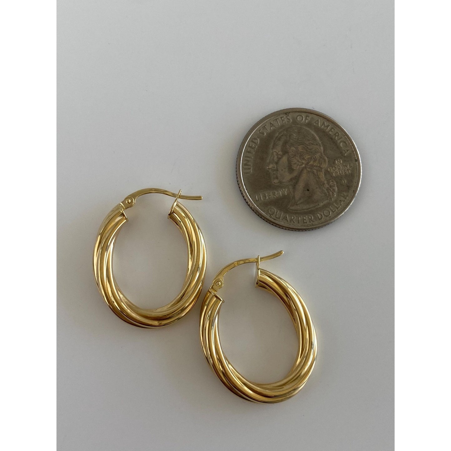 Vintage 18k Yellow Gold Twisted Hoop Earrings