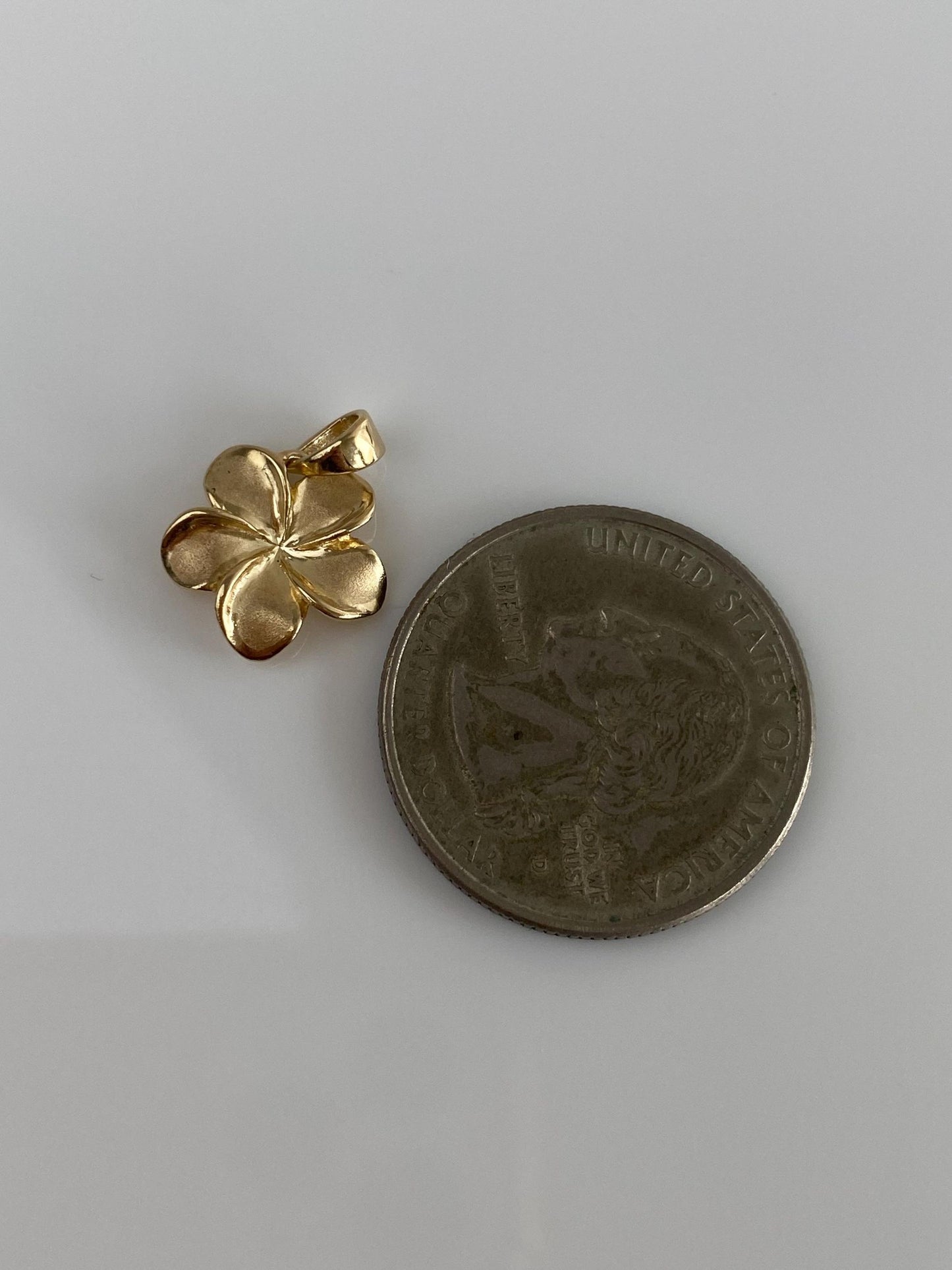 Vintage Solid 14k Yellow Gold Plumeria Flower Charm