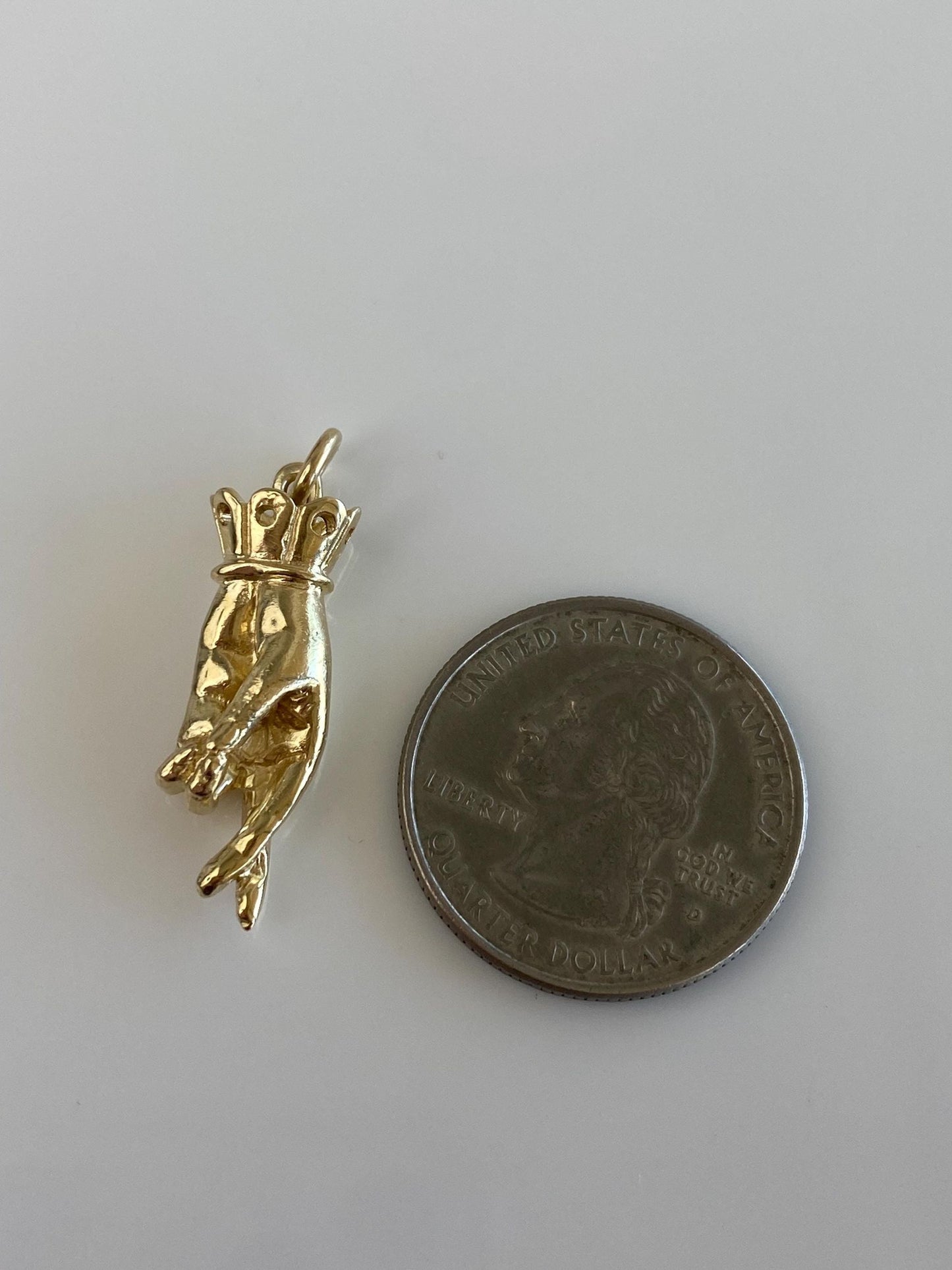Vintage Solid 14k Yellow Gold Fingers Crossed Hand Charm