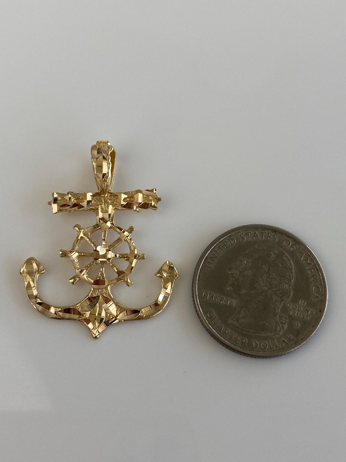 Vintage Solid 14k Yellow Gold Diamond Cut Anchor Helm Charm