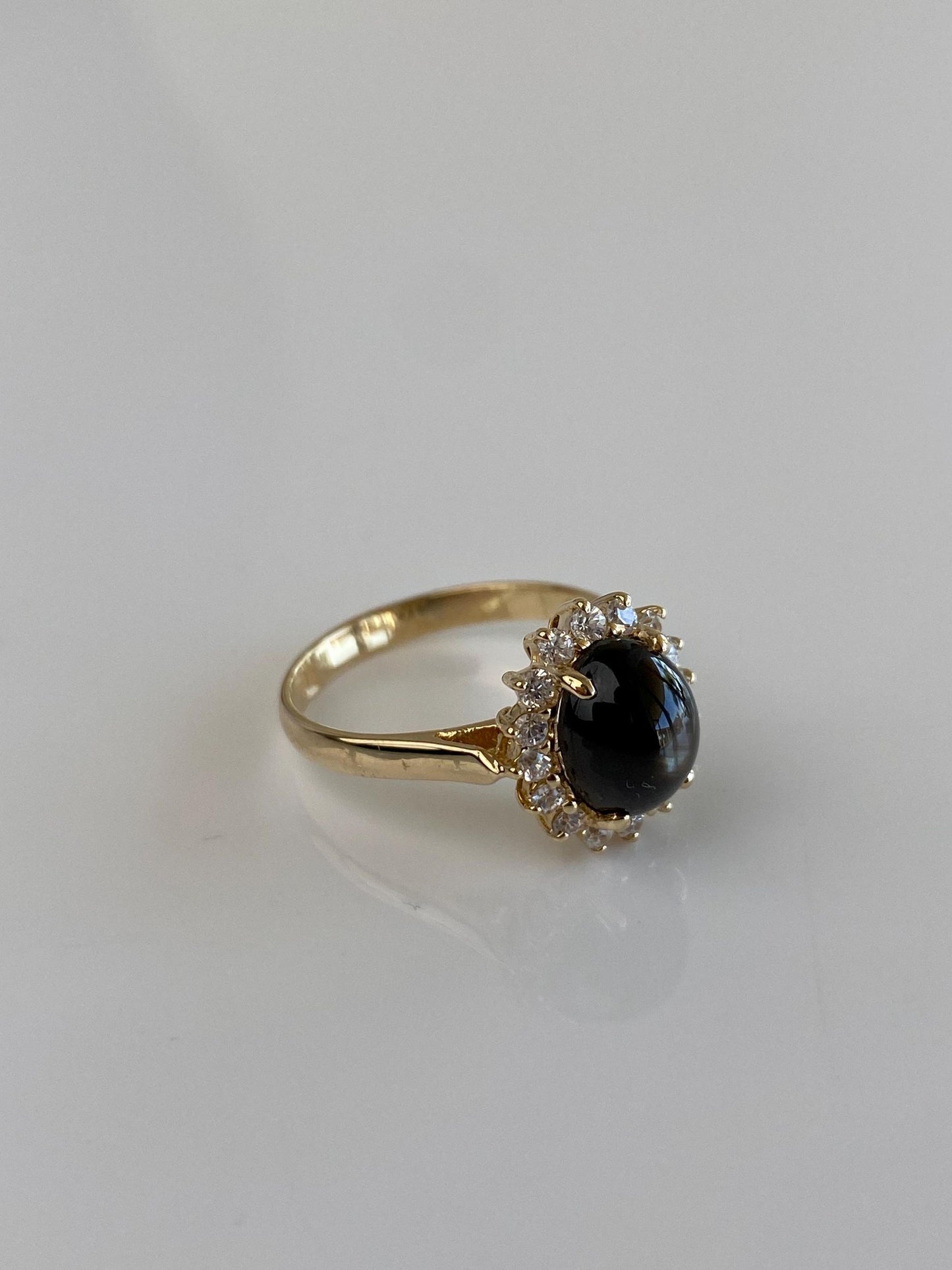 Solid 14k Yellow Gold Clear Cubic Zirconia Halo Star Sapphire Ring - Size 6.25