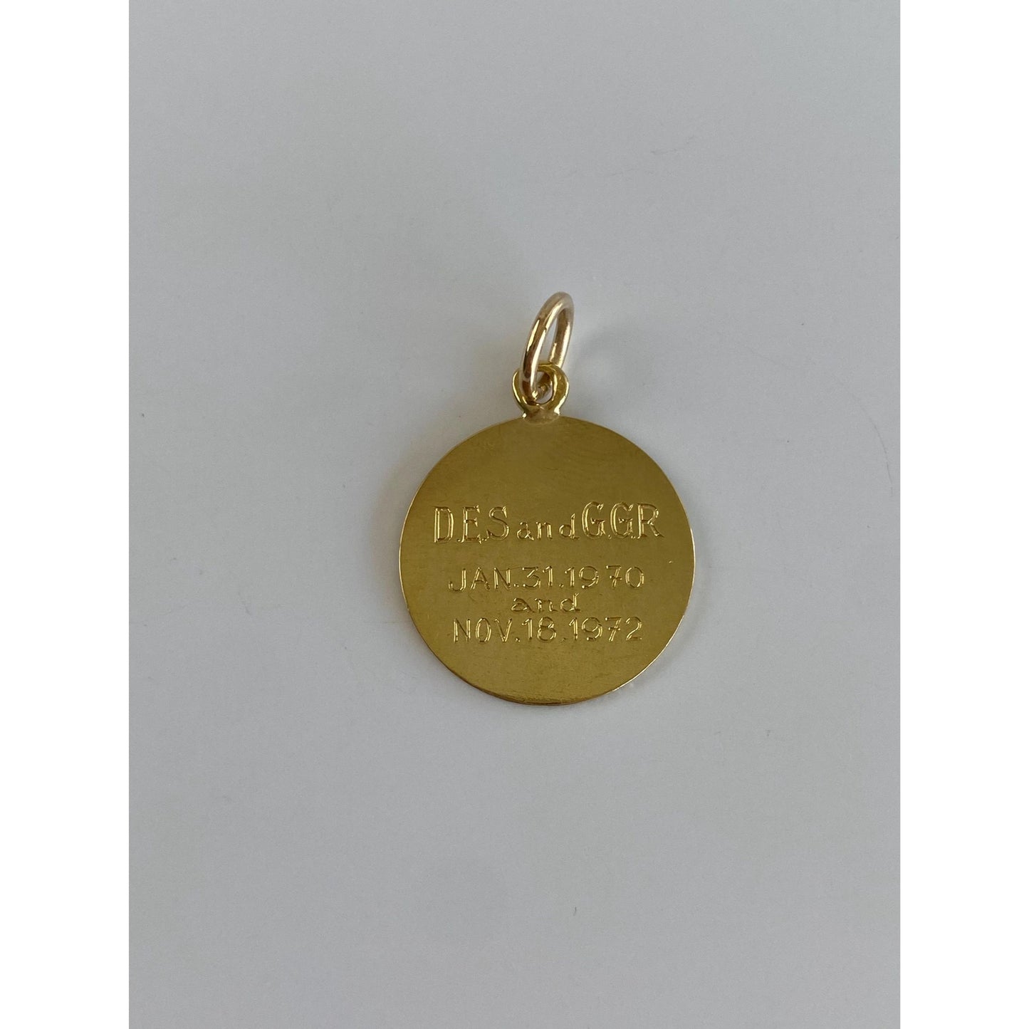Vintage Solid 18k Yellow Gold Religious Charm