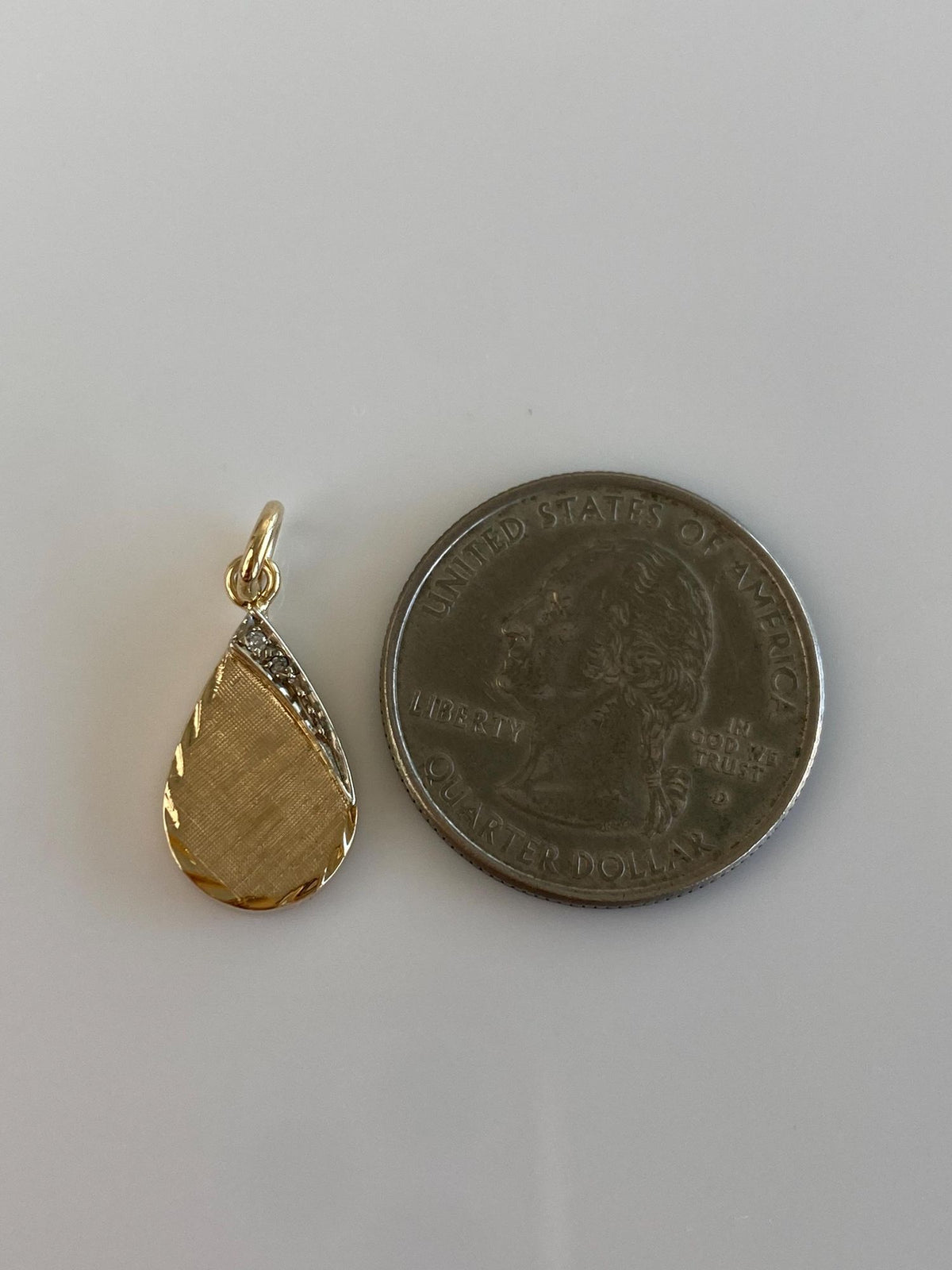 Vintage 14k White & Yellow Gold Diamond Crosshatch Teardrop Charm