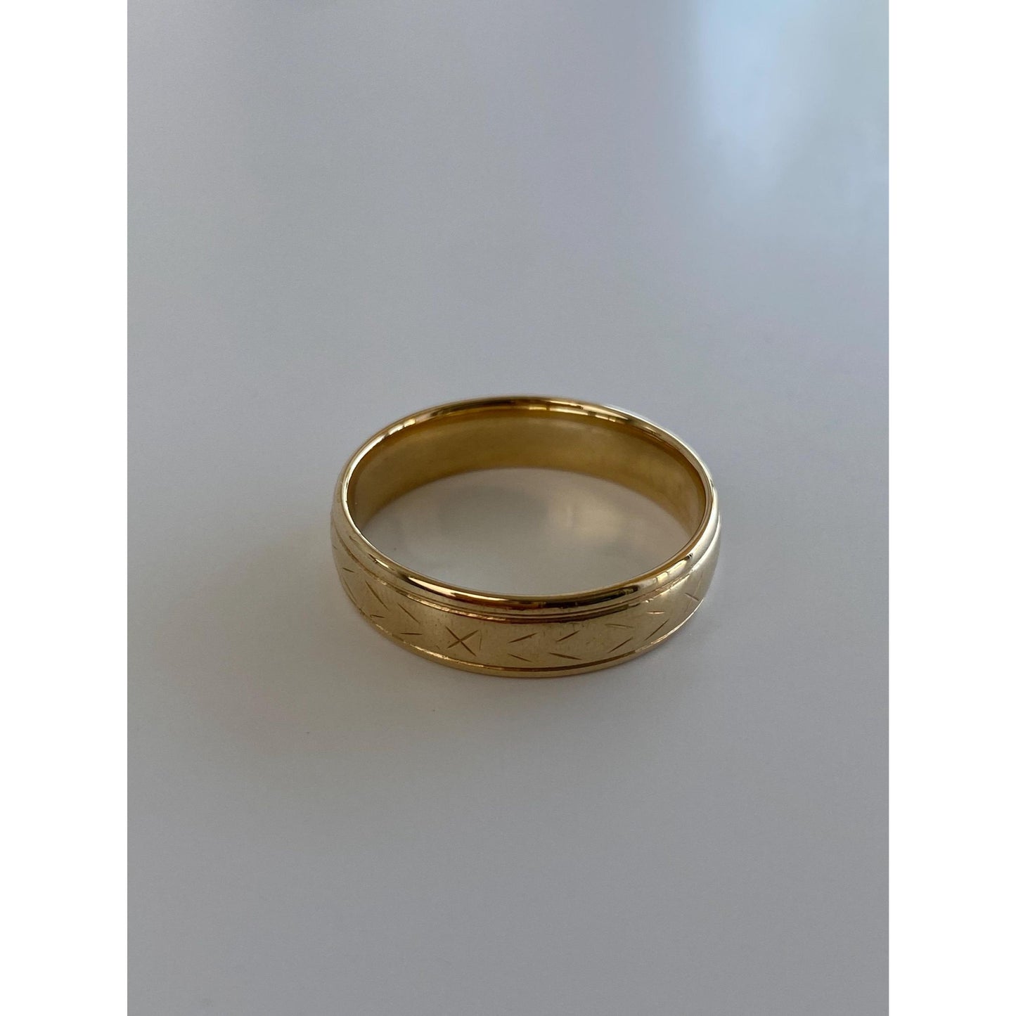 Vintage Solid 14k Yellow Gold Pattern Lined Ring Band - Size 11-11.25