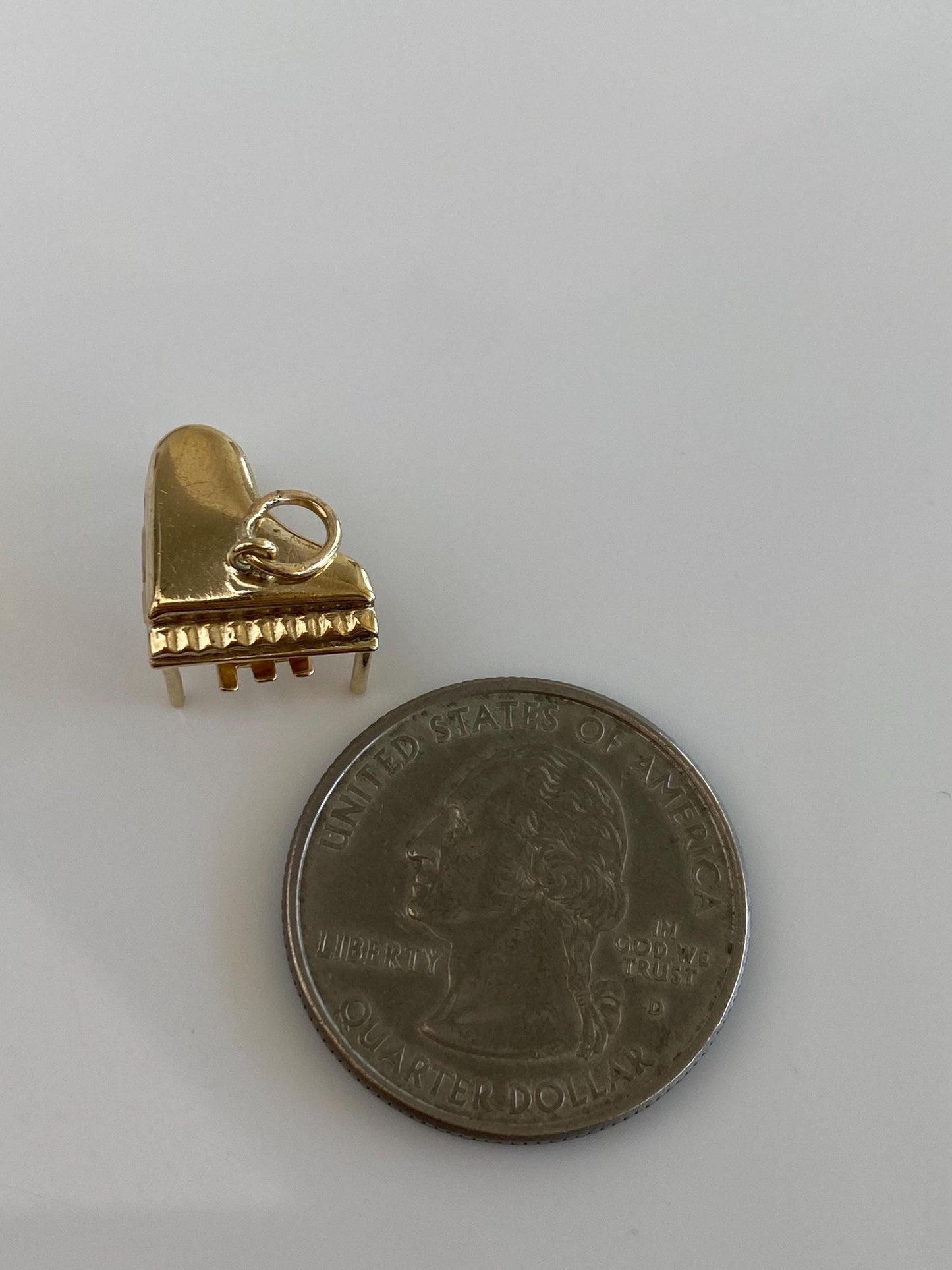 Vintage 9k Yellow Gold Piano Charm