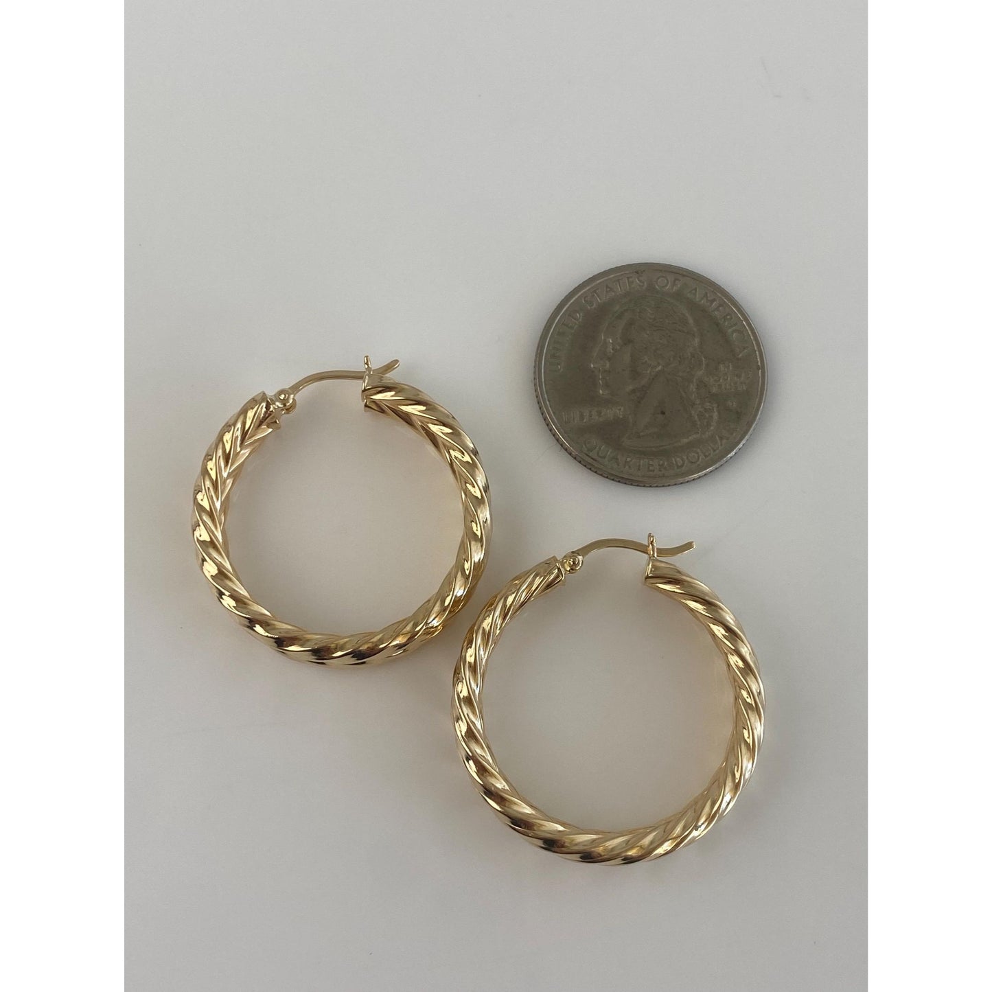 Vintage 14k Yellow Gold Twist Hoop Earrings