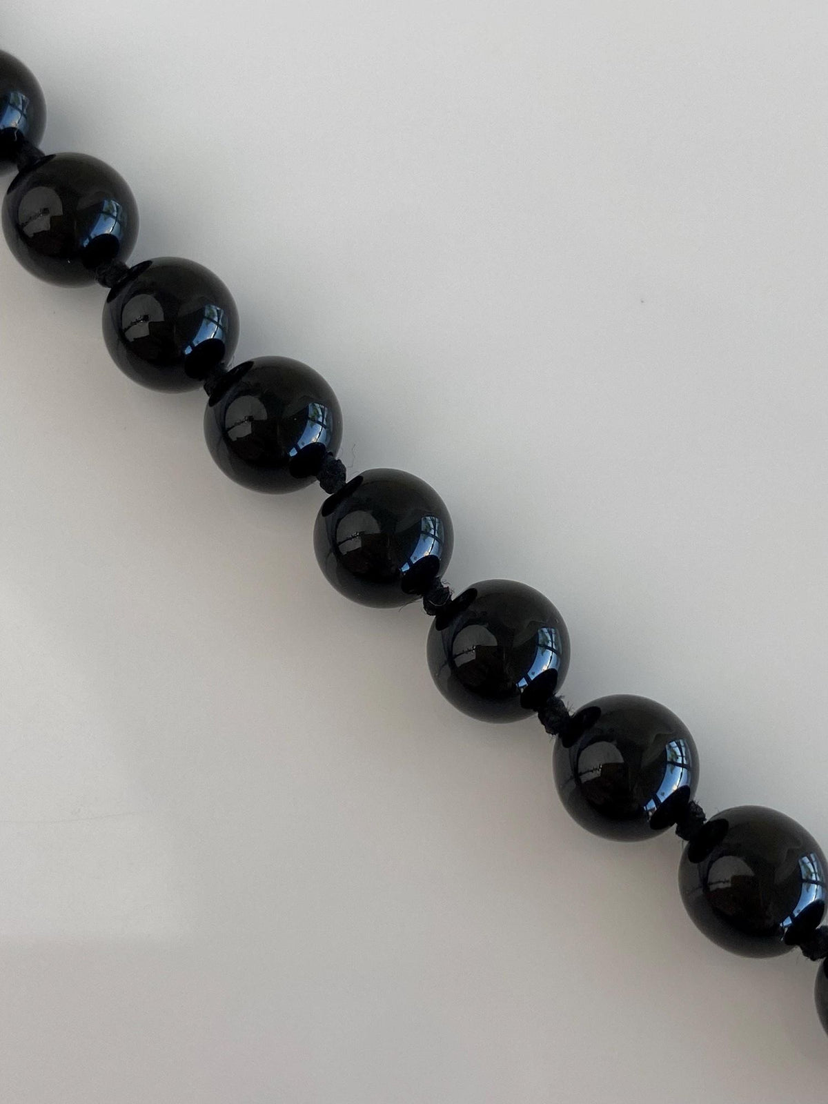 Vintage Solid 14k Yellow Gold Clasps Onyx Bead Strand Bracelet - 7.75 inches