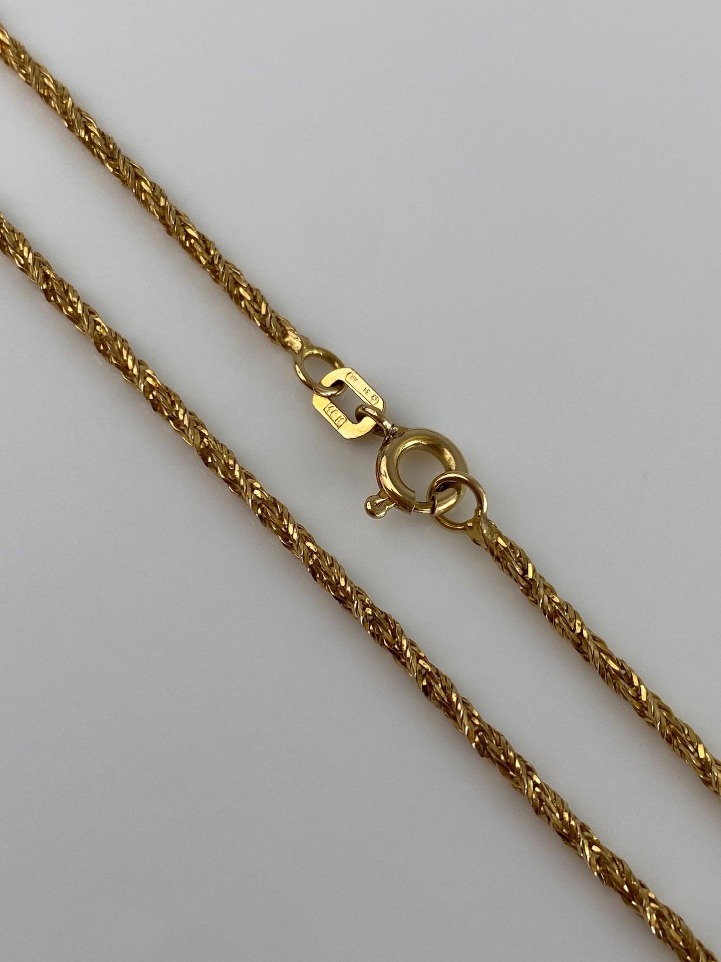 Solid 18k Yellow Gold Twist Chain Necklace - 23.5 inches