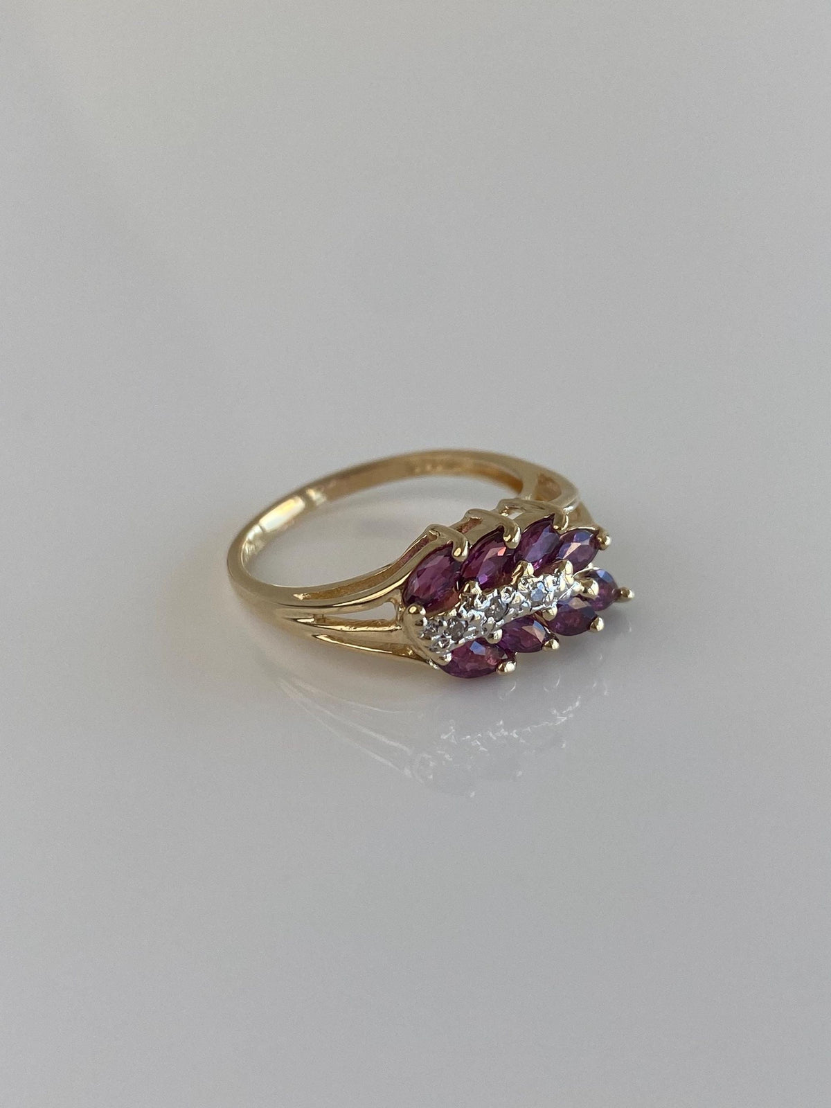 Vintage Solid 14k White & Yellow Gold Ruby Diamonds Ring - Size 5.5