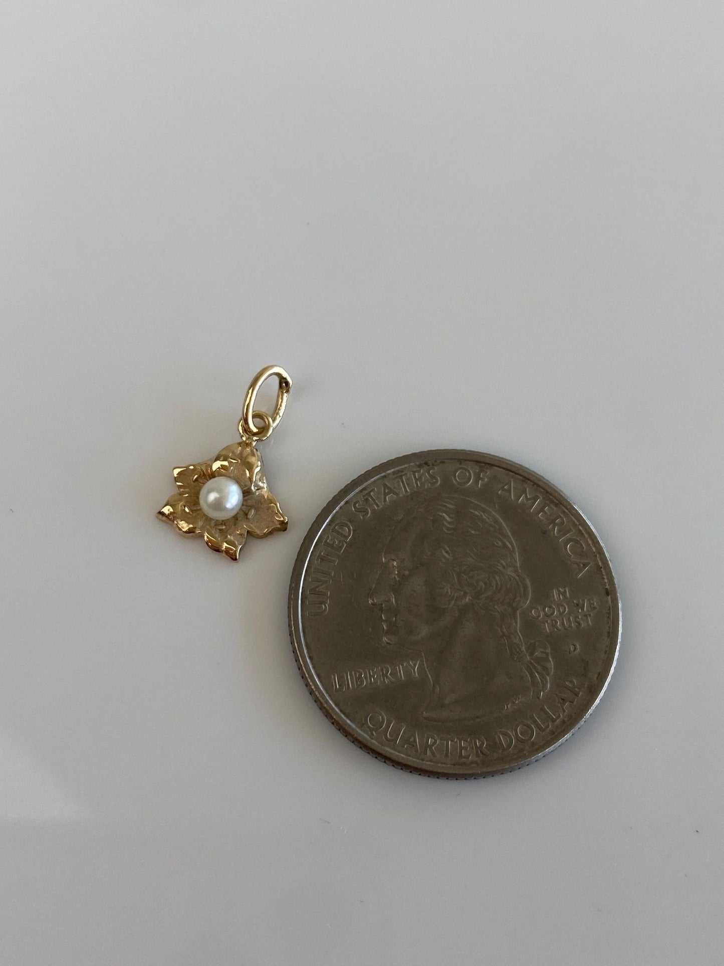 Vintage Solid 14k Yellow Gold Pearl Leaf Charm