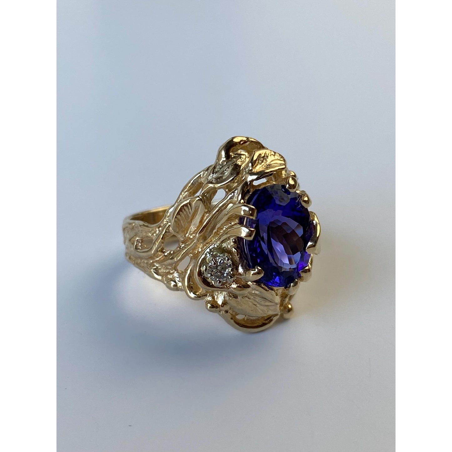 Vintage Solid 14k Yellow Gold Diamond Dark Blue Quartz Ring - Size 5.5