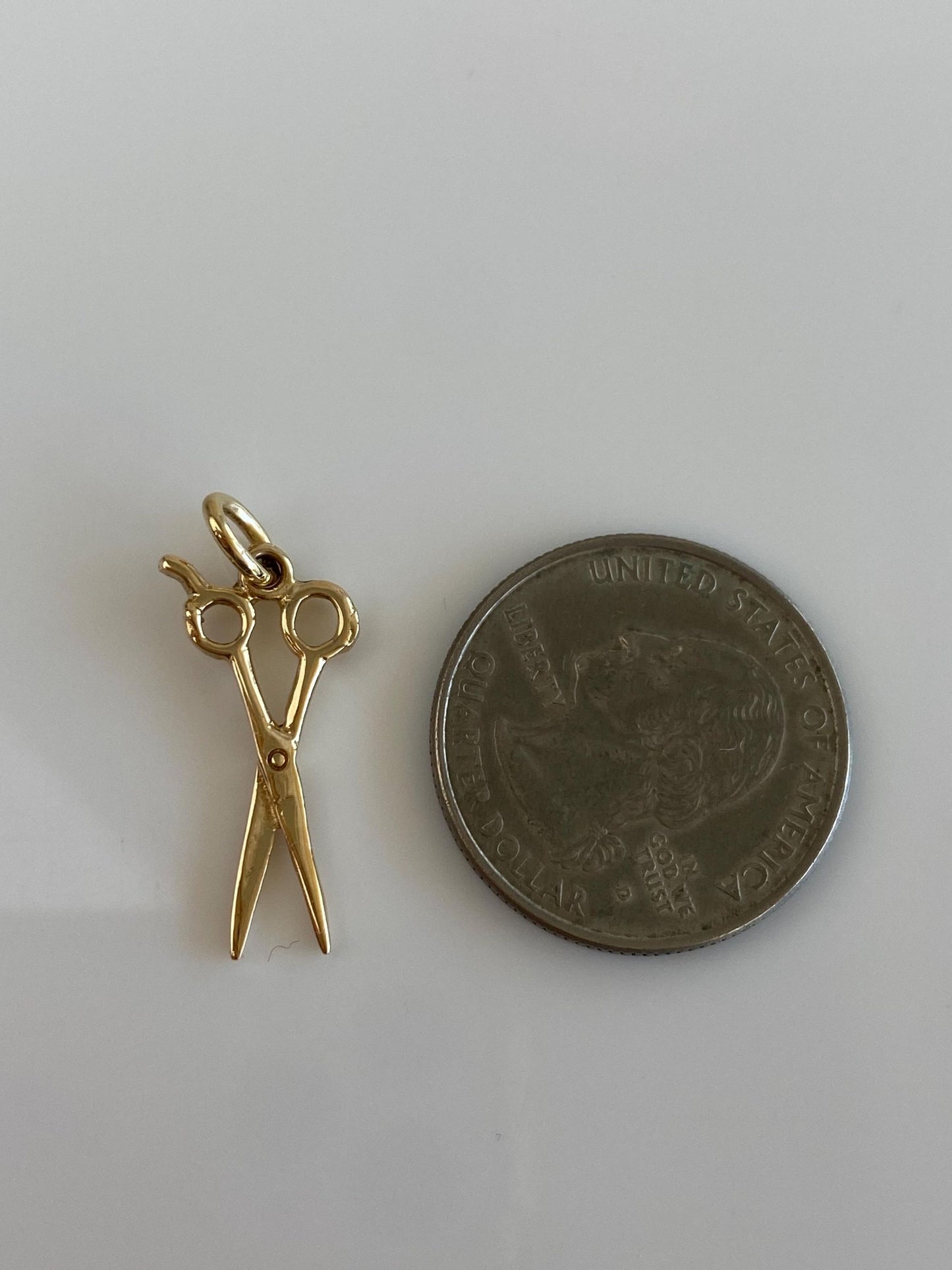 Vintage Solid 14k Yellow Gold Scissors Charm