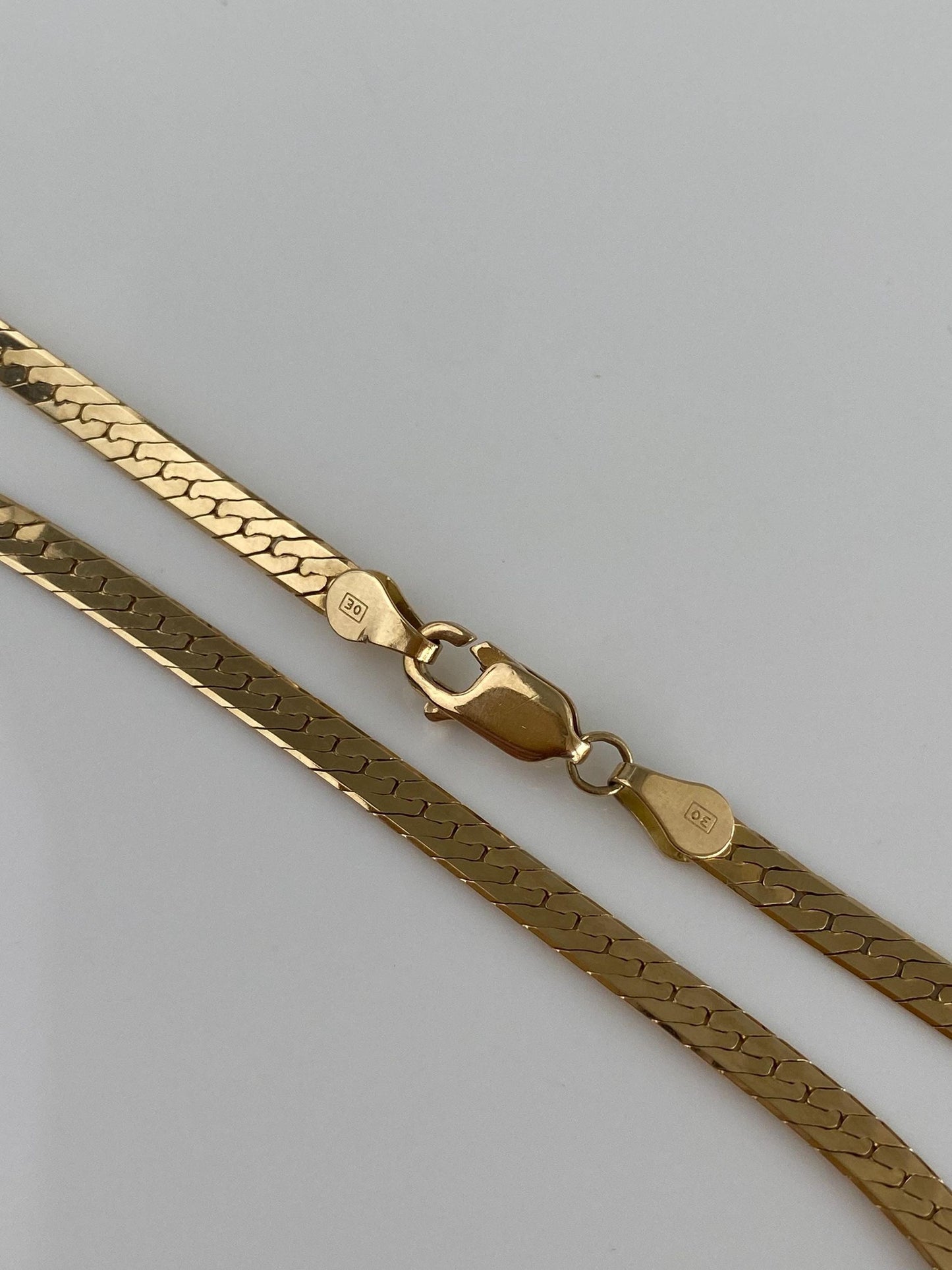 Vintage Solid 14k Yellow Gold Herringbone Chain Necklace - 20.5 inches